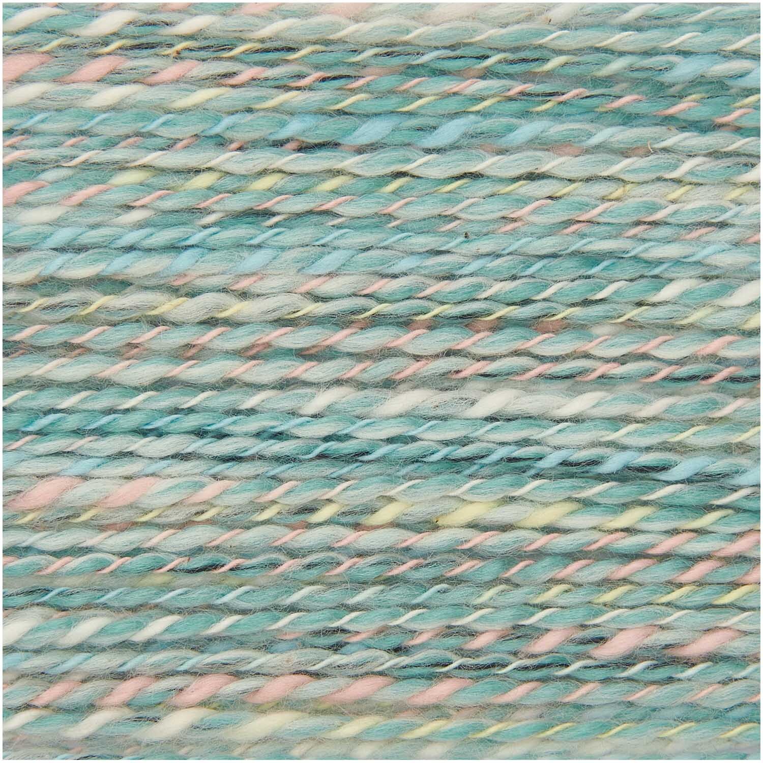 Creative Lazy Hazy Summer Cotton dk: Weiches Garn in Minttönen von Rico Design, ideal für Sommerprojekte.