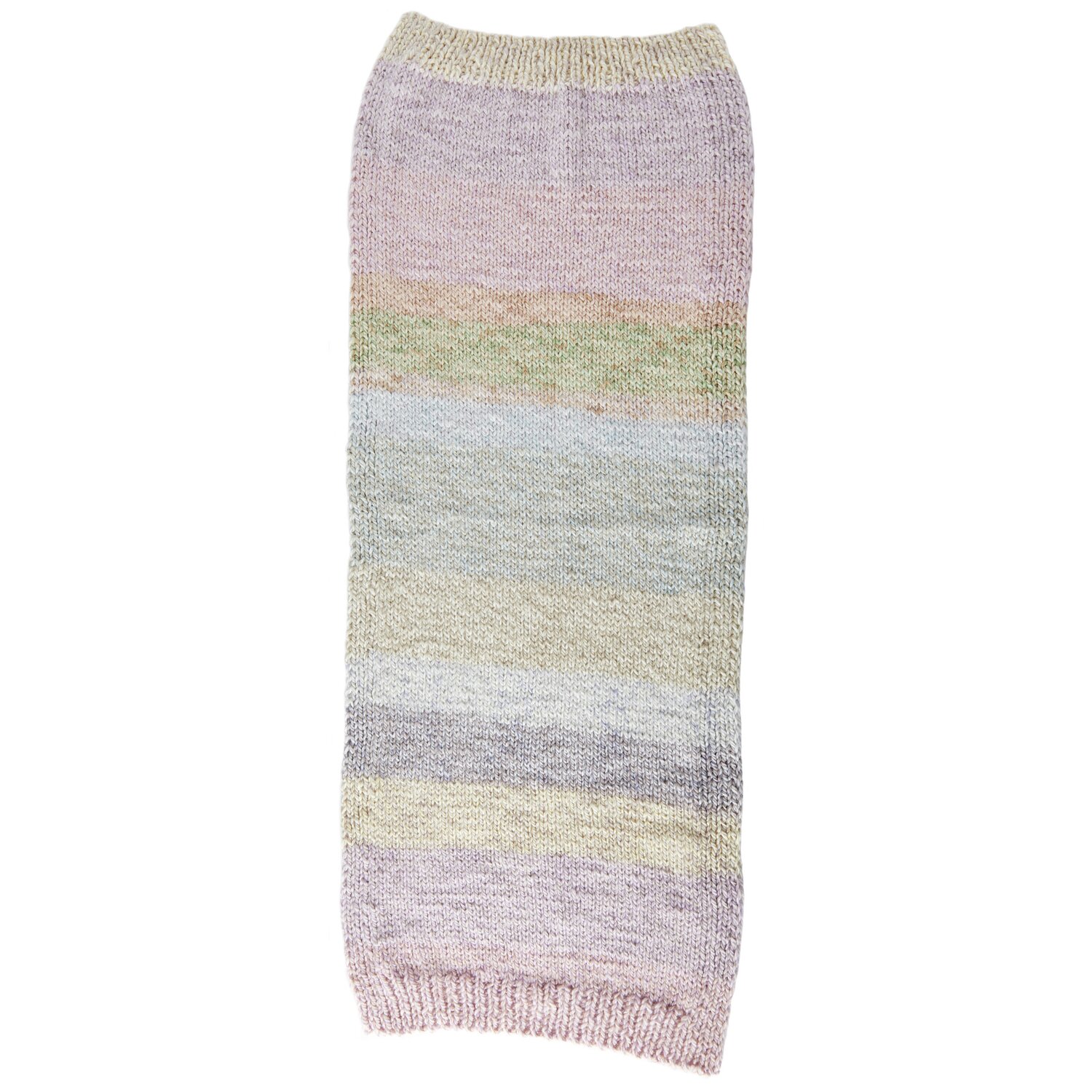 Creative Chic-Unique: Weiches Garn in Pastelltönen, ideal für Strickprojekte. Marke: Rico Design.