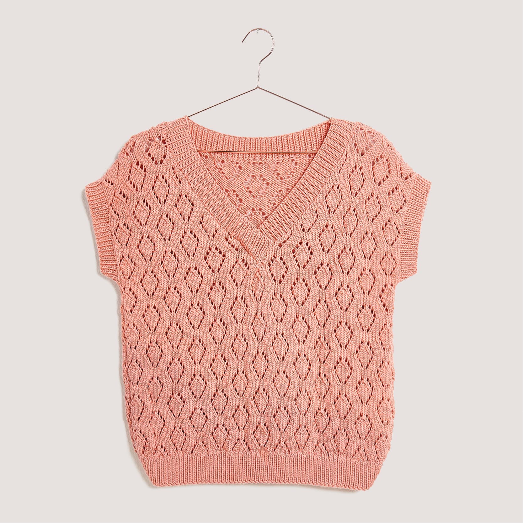 Gestrickter Pullunder: Modell 05 aus dem Heft Lovewool No. 18