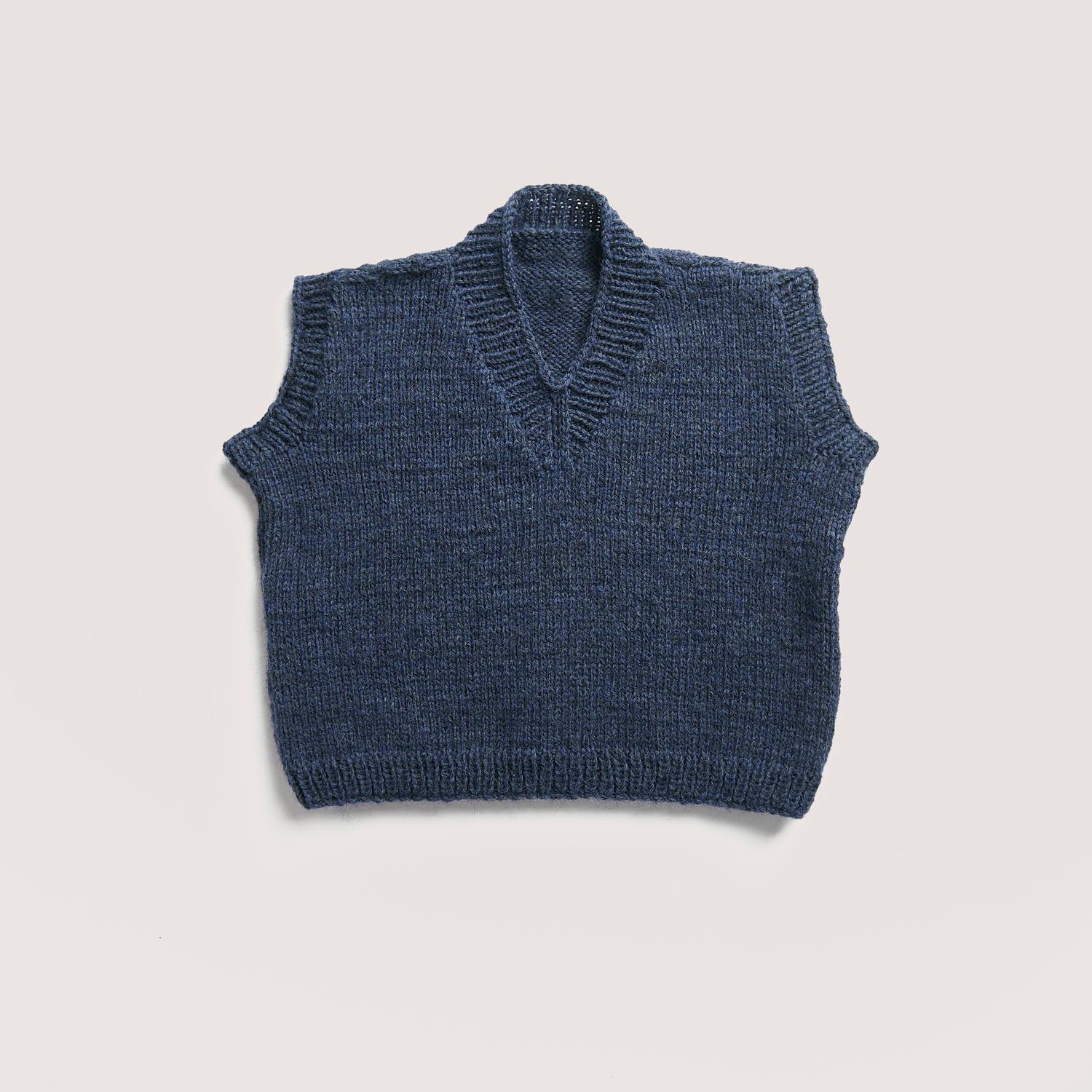 Strickset Pullunder Modell 05 aus Rico Kids 13, marineblau, aus weicher Alpaka-Wolle, von Rico Design.