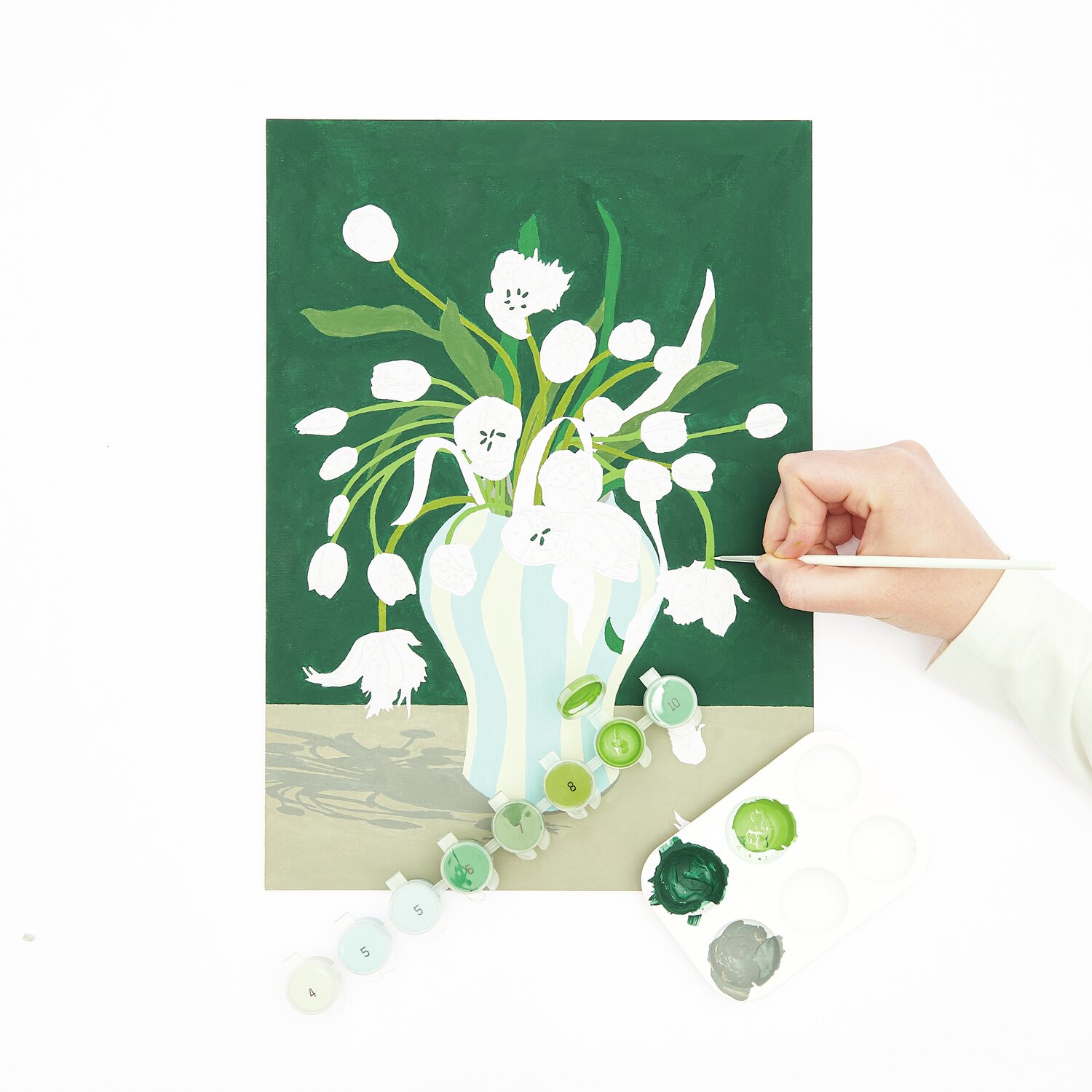 Malen nach Zahlen Tulpen Bouqet zeigt ein lebendiges Tulpenarrangement in einem eleganten 26x37cm Format von Rico Design.