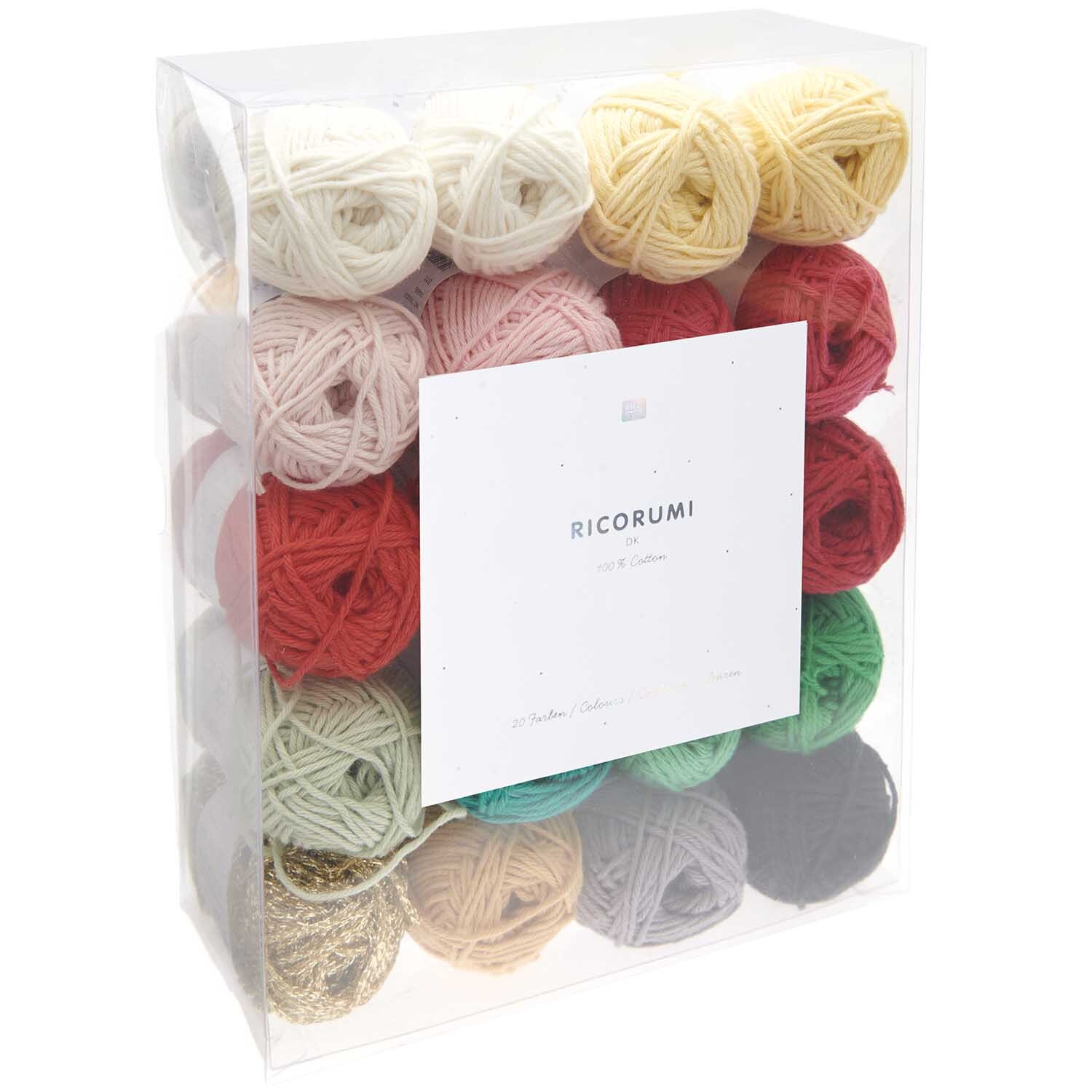Garnset Just Bees + Fruits + Flowers: 20-teiliges Set von Rico Design mit bunten Garnen in einer transparenten Verpackung.