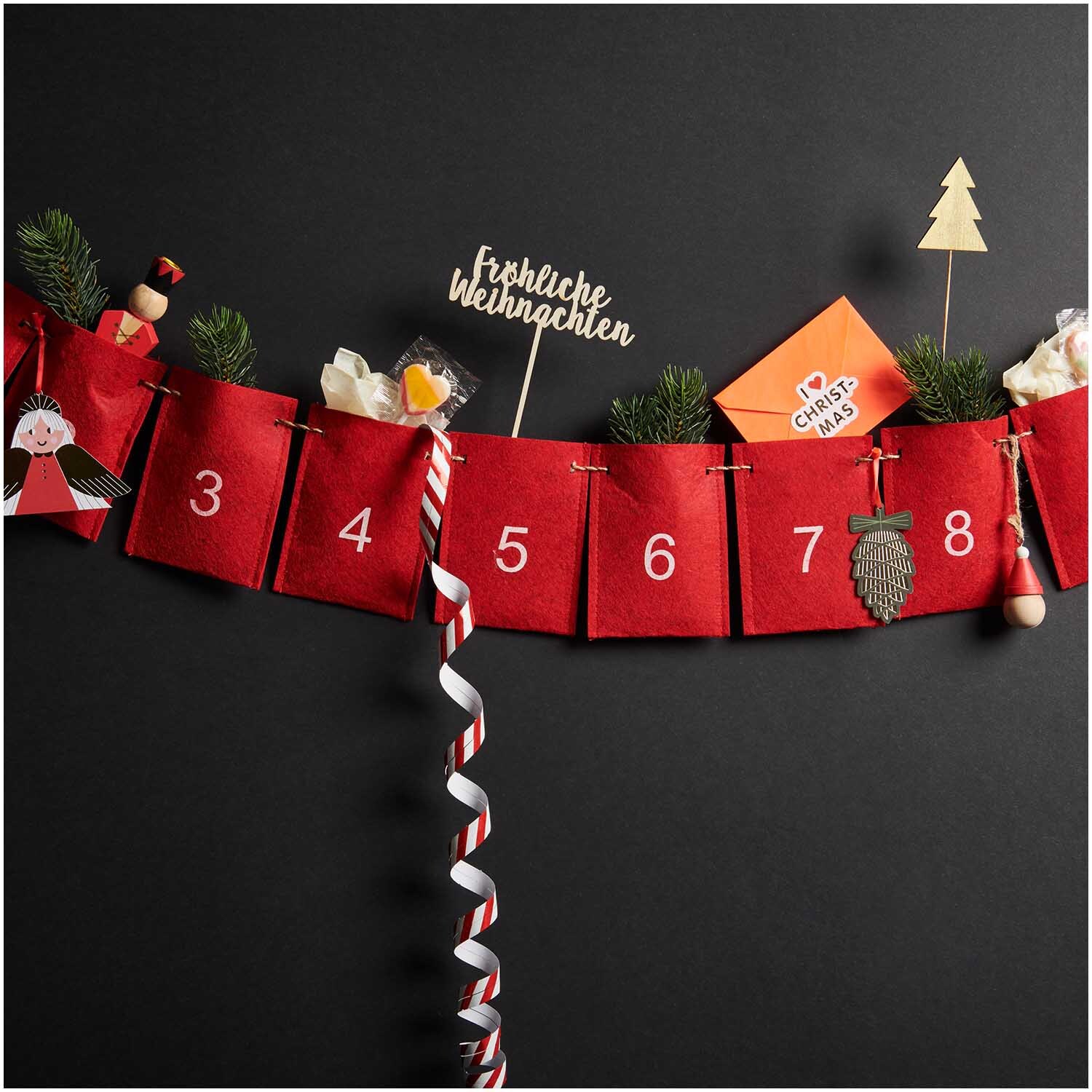 Adventskalender Girlande 1-24 260cm Farbe Rot von Rico Design