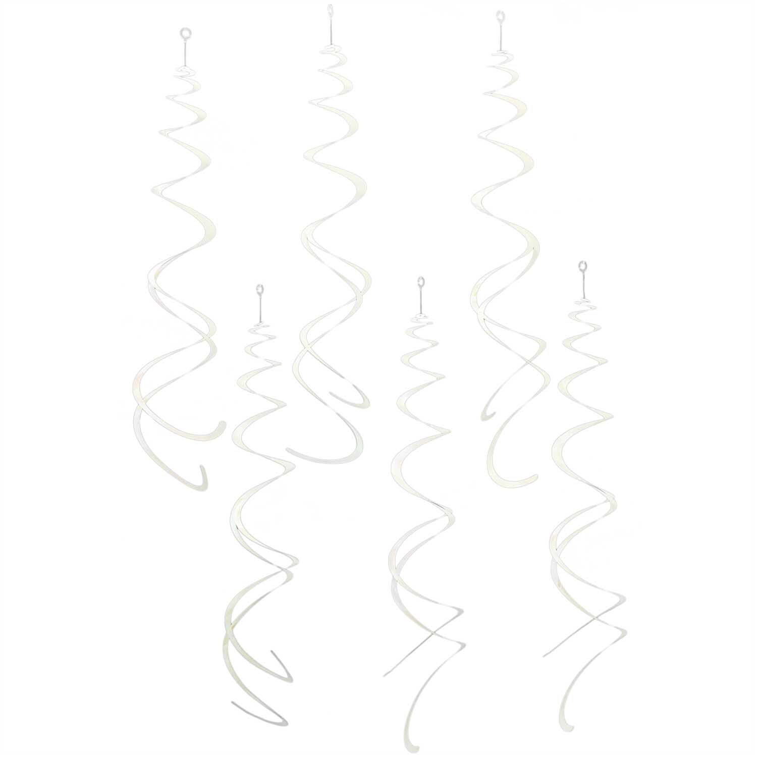 Spiralluftschlangen 60cm 6 Stück in irisierendem Weiß von Rico Design, elegant hängend und dekorativ.