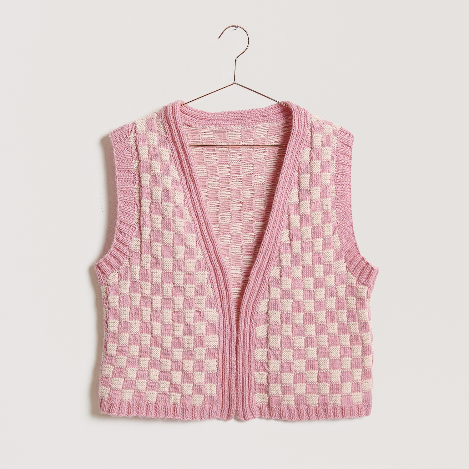 Strickanleitung Damenweste aus Creative Cotton Fleece dk von idee. Creativmarkt