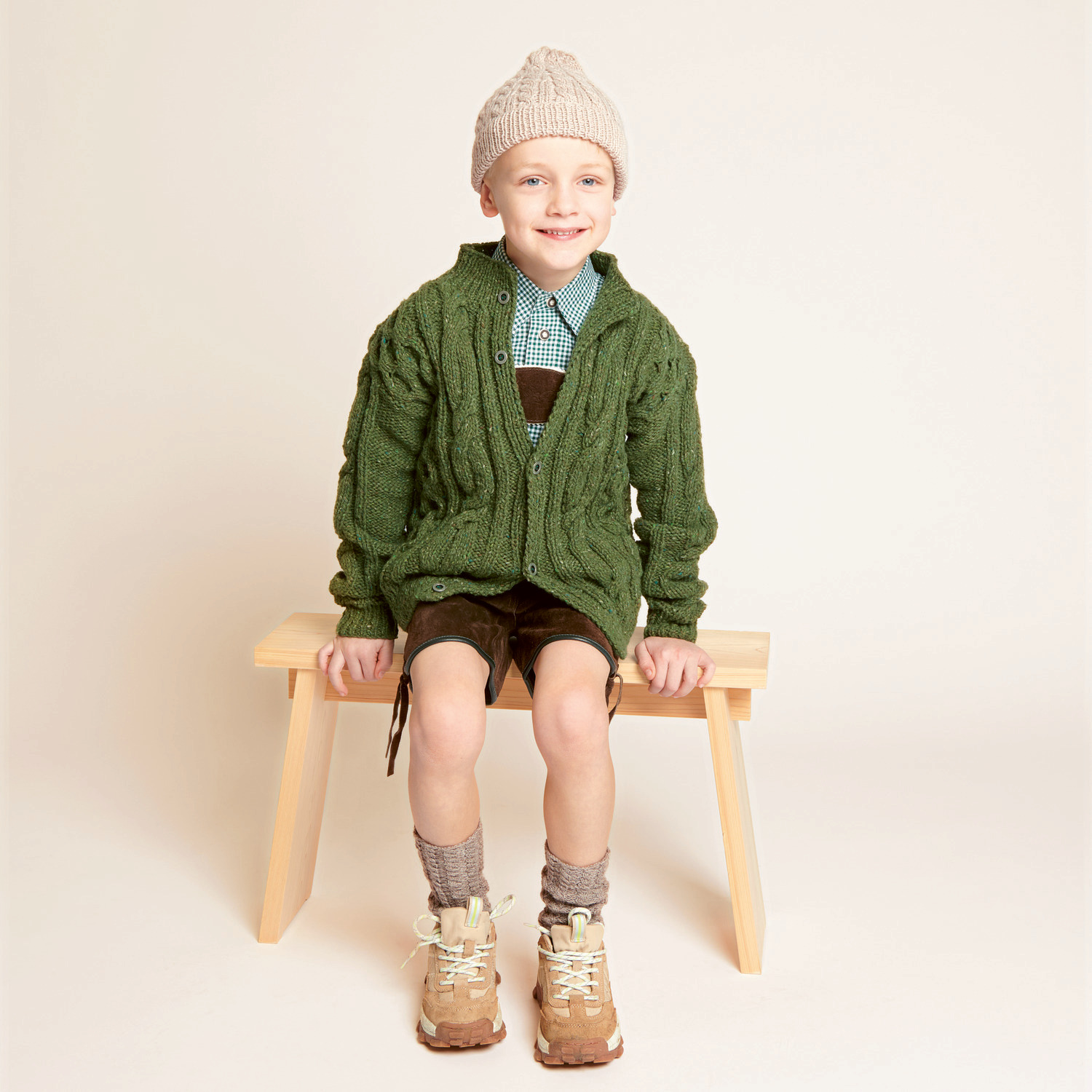 Strickset Kindermütze Modell 23 aus Trachtenbuch I mog di von Rico Design