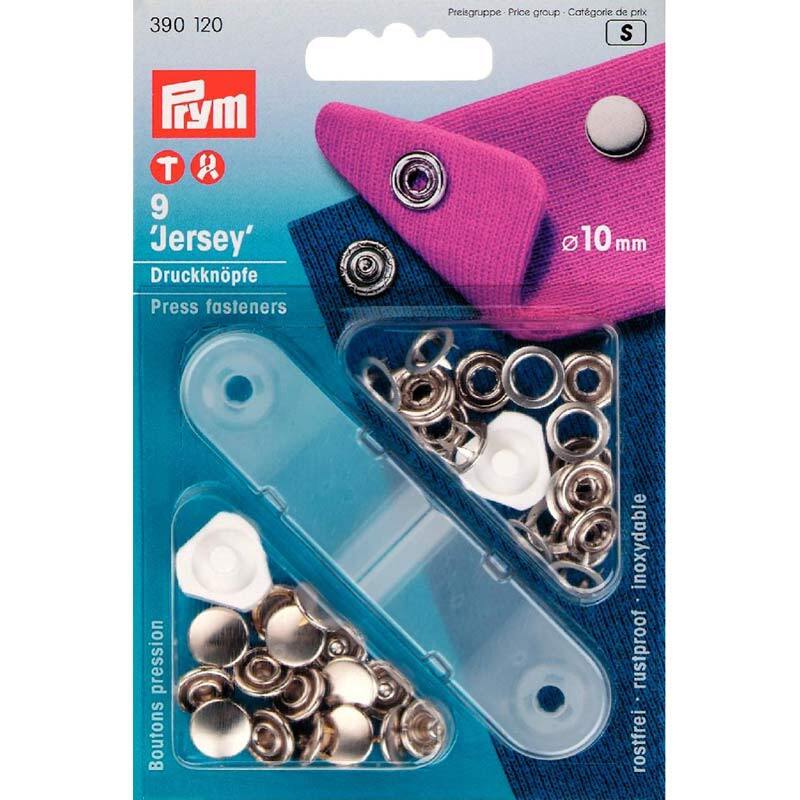 Druckknöpfe Jersey silber 10mm 9 Stück von Prym, präsentiert in einer blauen Verpackung mit sichtbaren silbernen Knöpfen.