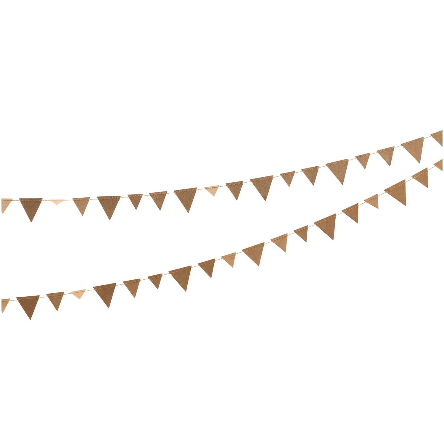 Paper Poetry Girlande aus braunem Papier von Rico Design, 2,7m lang, mit Wimpeln dekoriert.