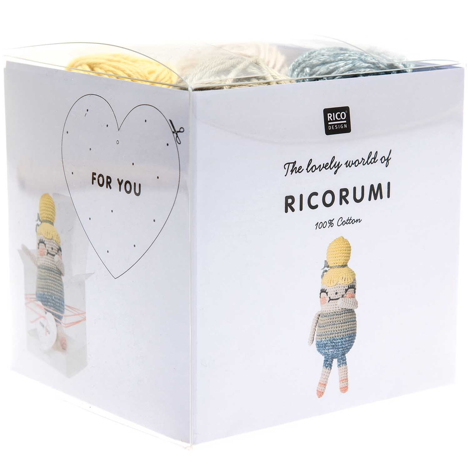 Häkelset Ricorumi Crazy Cute Family Freundin von Rico Design