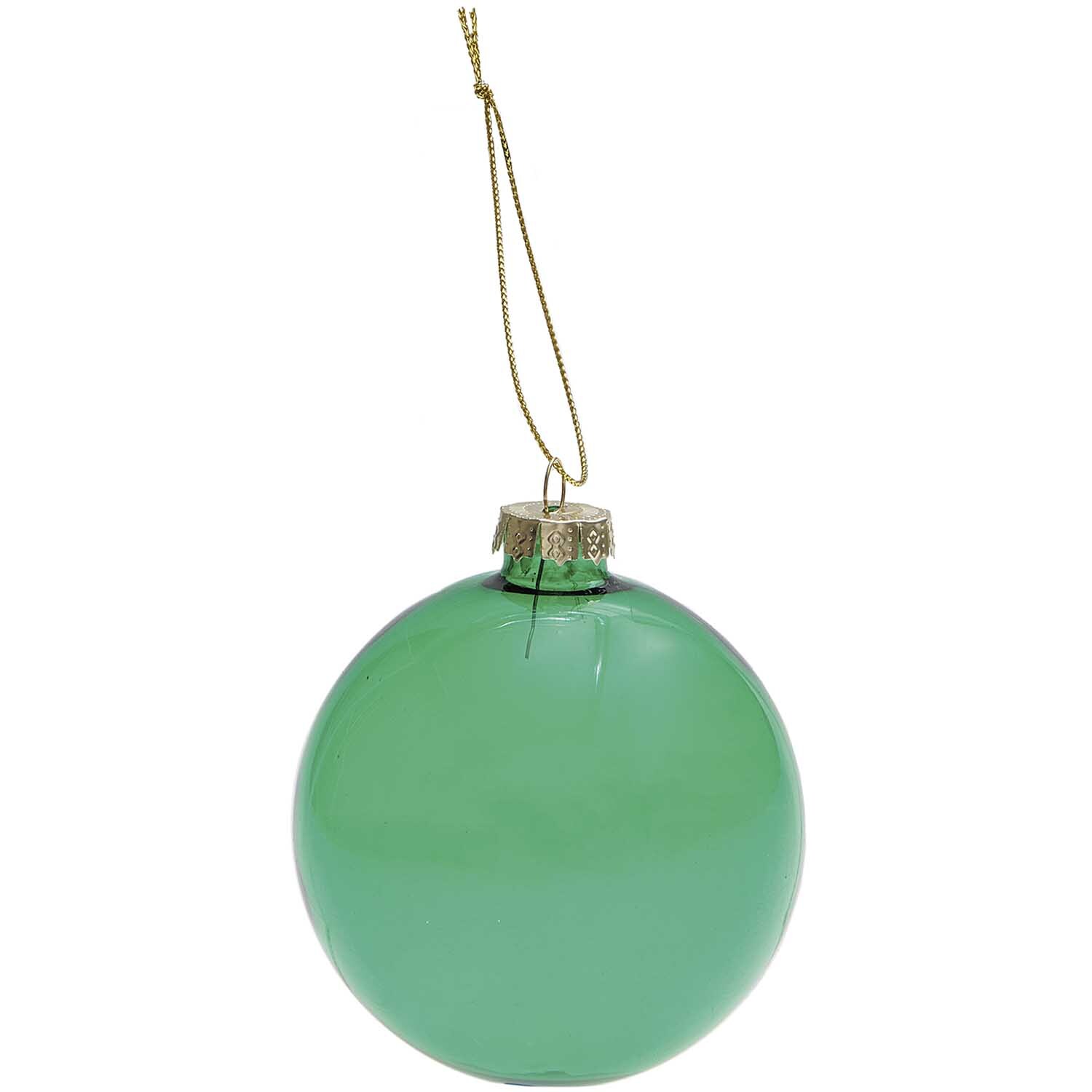 Glaskugel Baumschmuck einfarbig 8cm von Rico Design: Eine transparente, grüne Kugel mit goldener Aufhängung.