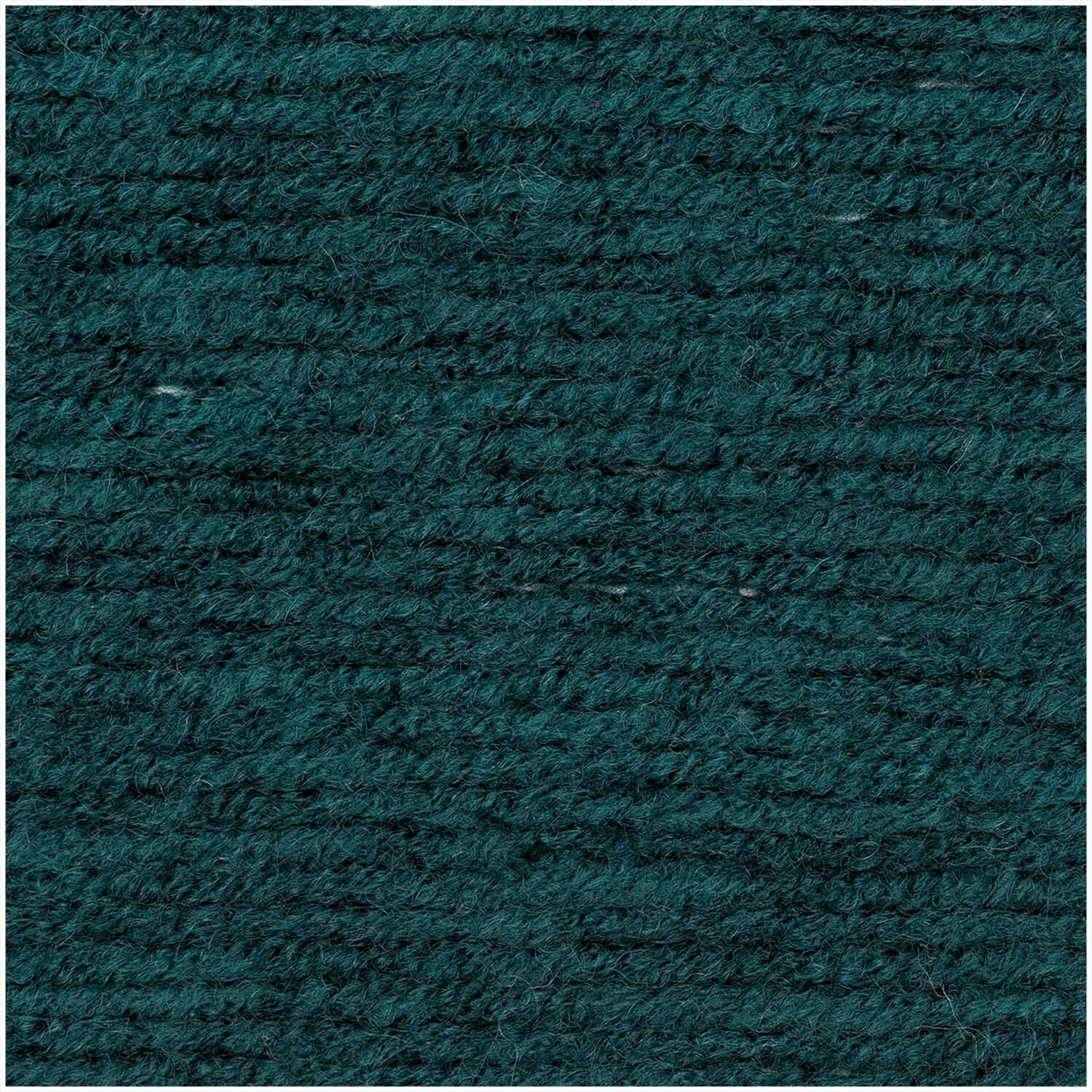 Classik: Weiches, tannengrünes Garn von Wolle Rödel, ideal für Strickprojekte, 50g 90m.