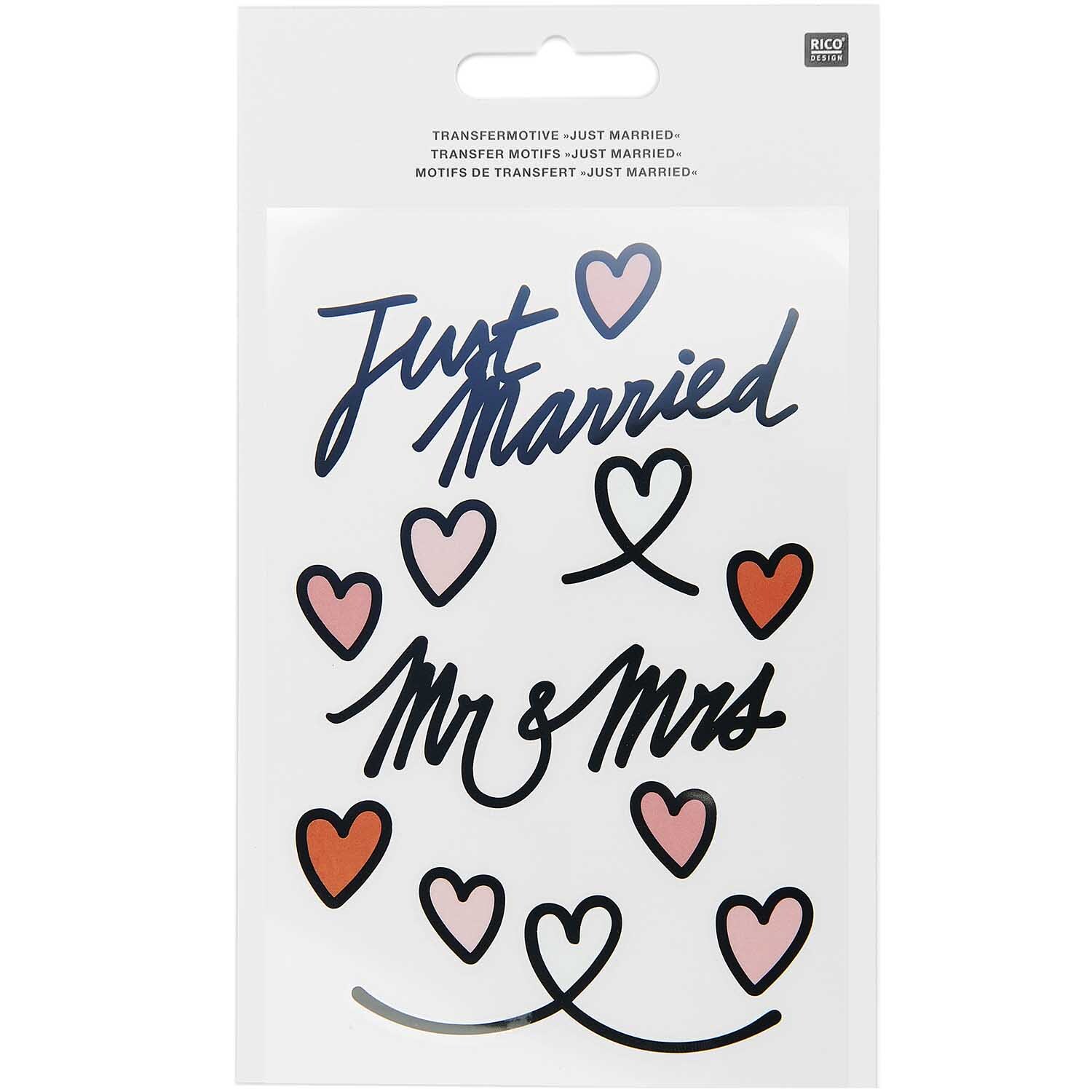 Transfermotiv Just Married 10 Stück: Schwarze und rosa Herzen mit Schriftzug "Mr & Mrs" auf weißem Hintergrund. Marke: Rico Design.