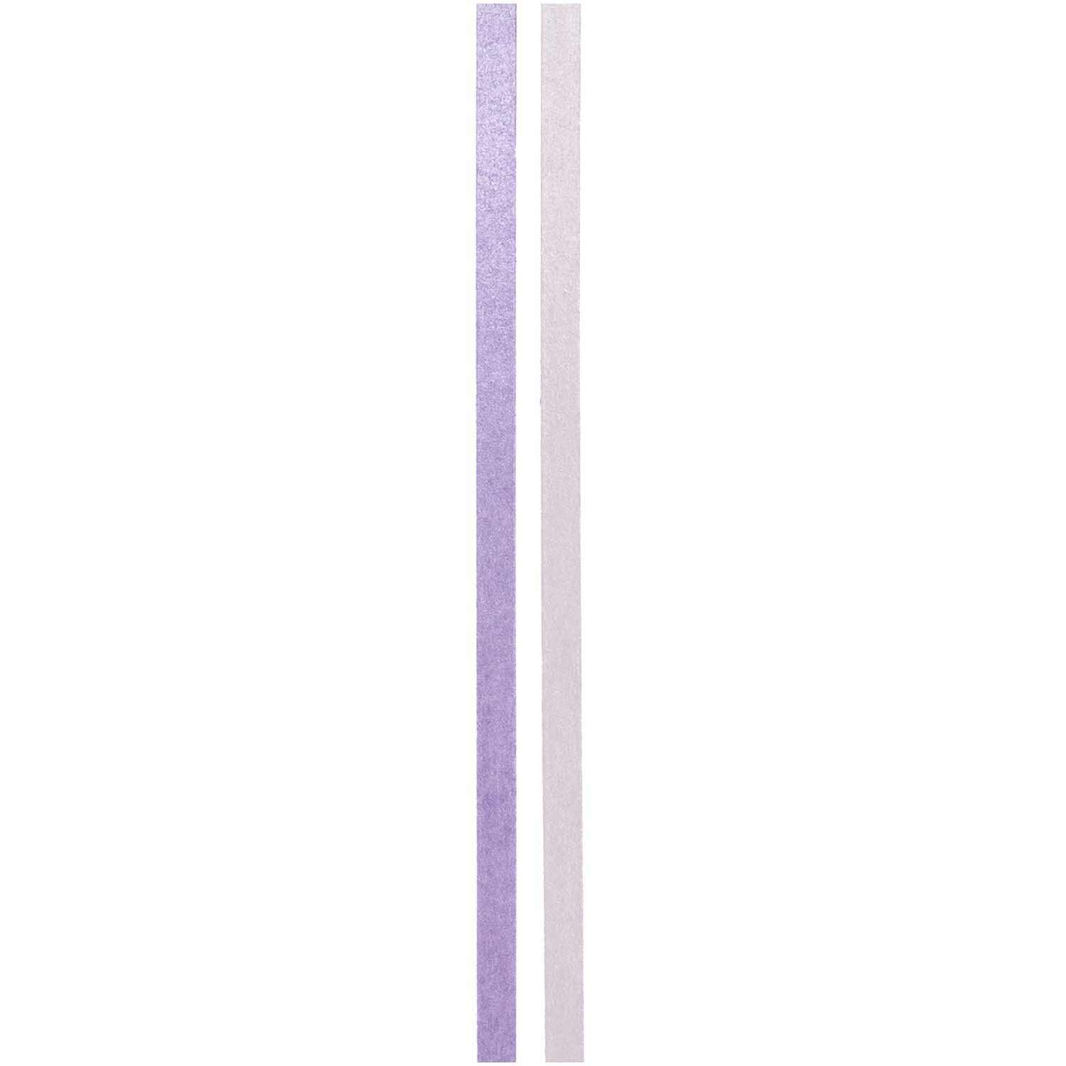Paper Poetry Tapes uni 5mm 10m 2 Stück von Rico Design in Flieder-Lila auf schwarzem Hintergrund.