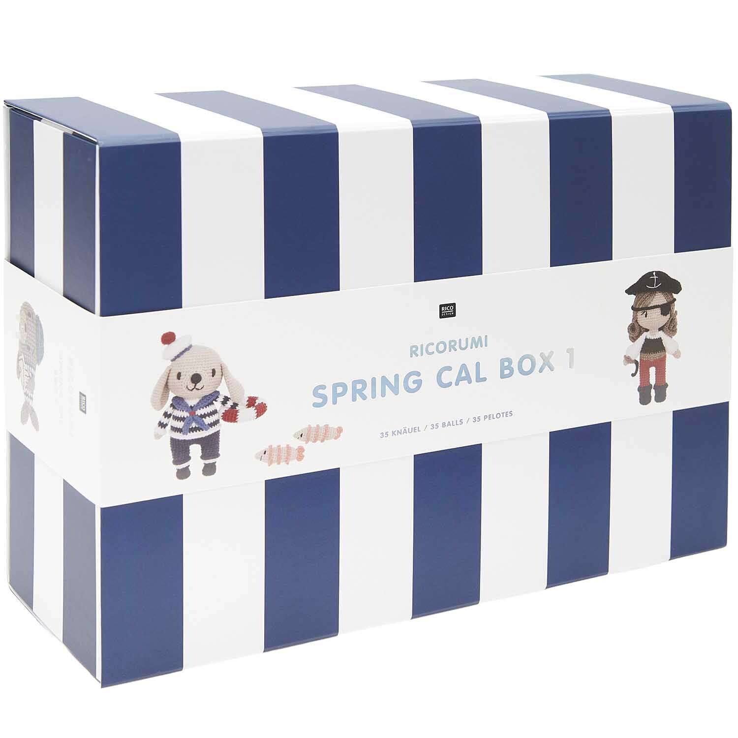 Creative Ricorumi dk Spring CAL Box 1 Maritime: Gestreifte Box mit maritimen Figuren von Rico Design.