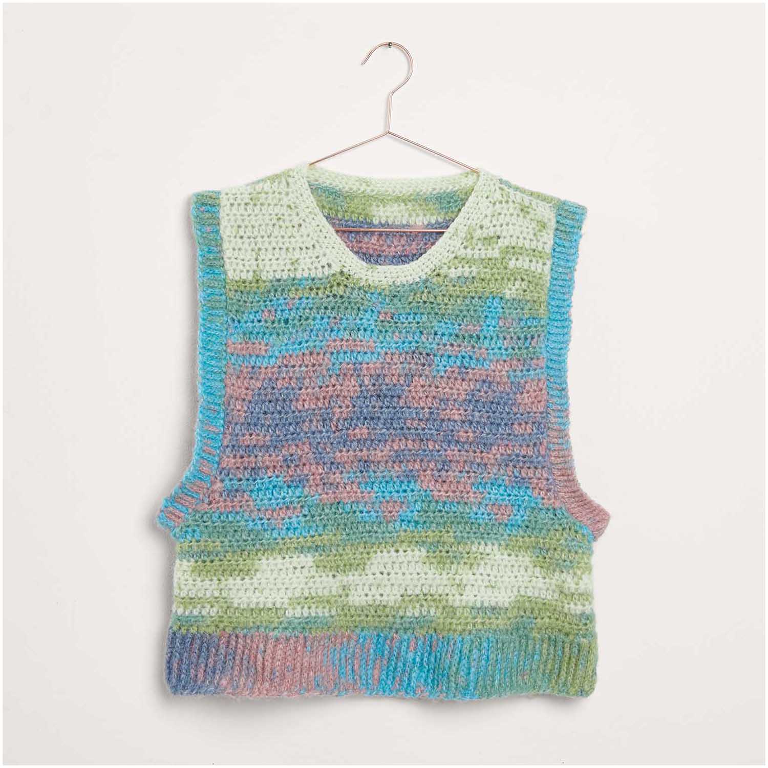 Gestrickter Pullunder: Modell 13 aus dem Heft Creative Painted Power Special