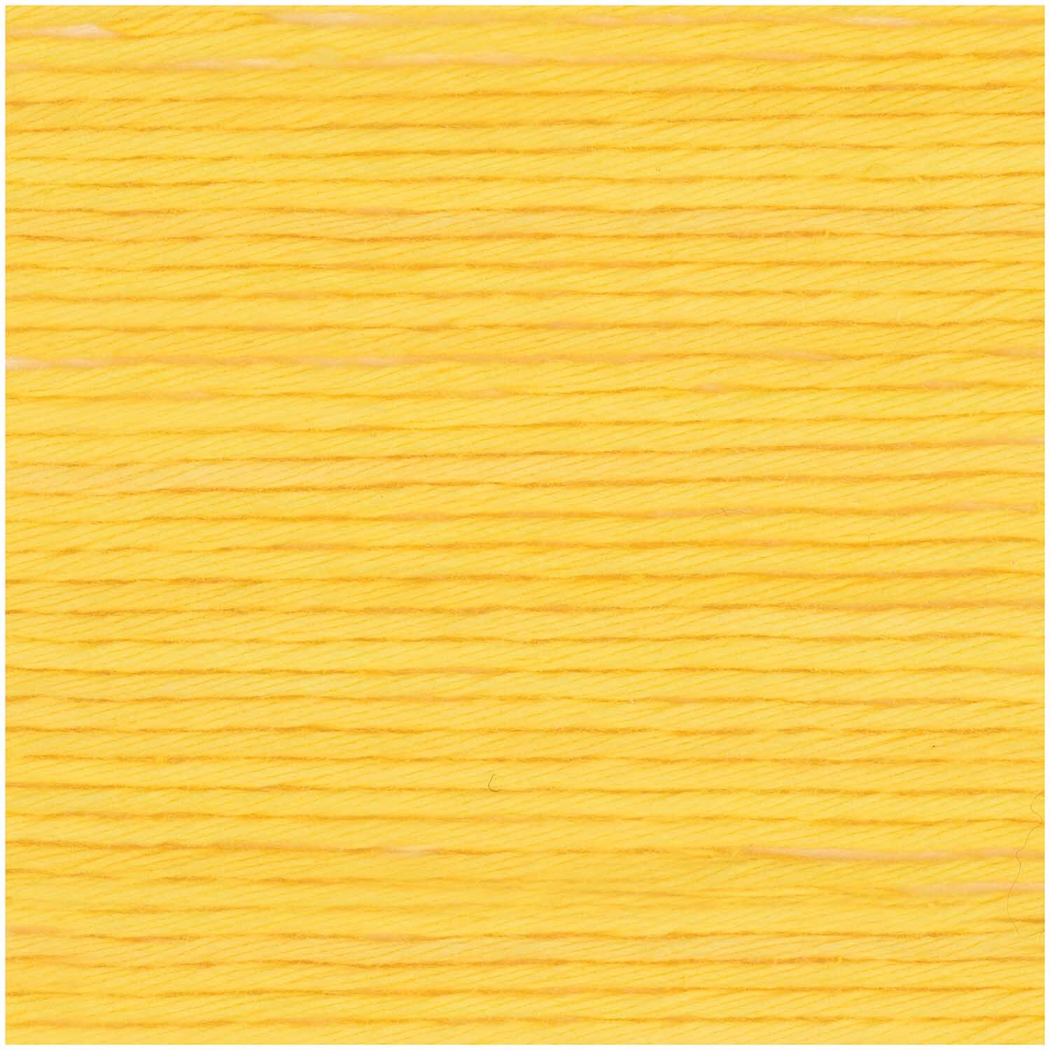 Cotton Universal, weiches Garn in leuchtendem Gelb, ideal für Strickprojekte, 50g 85m.