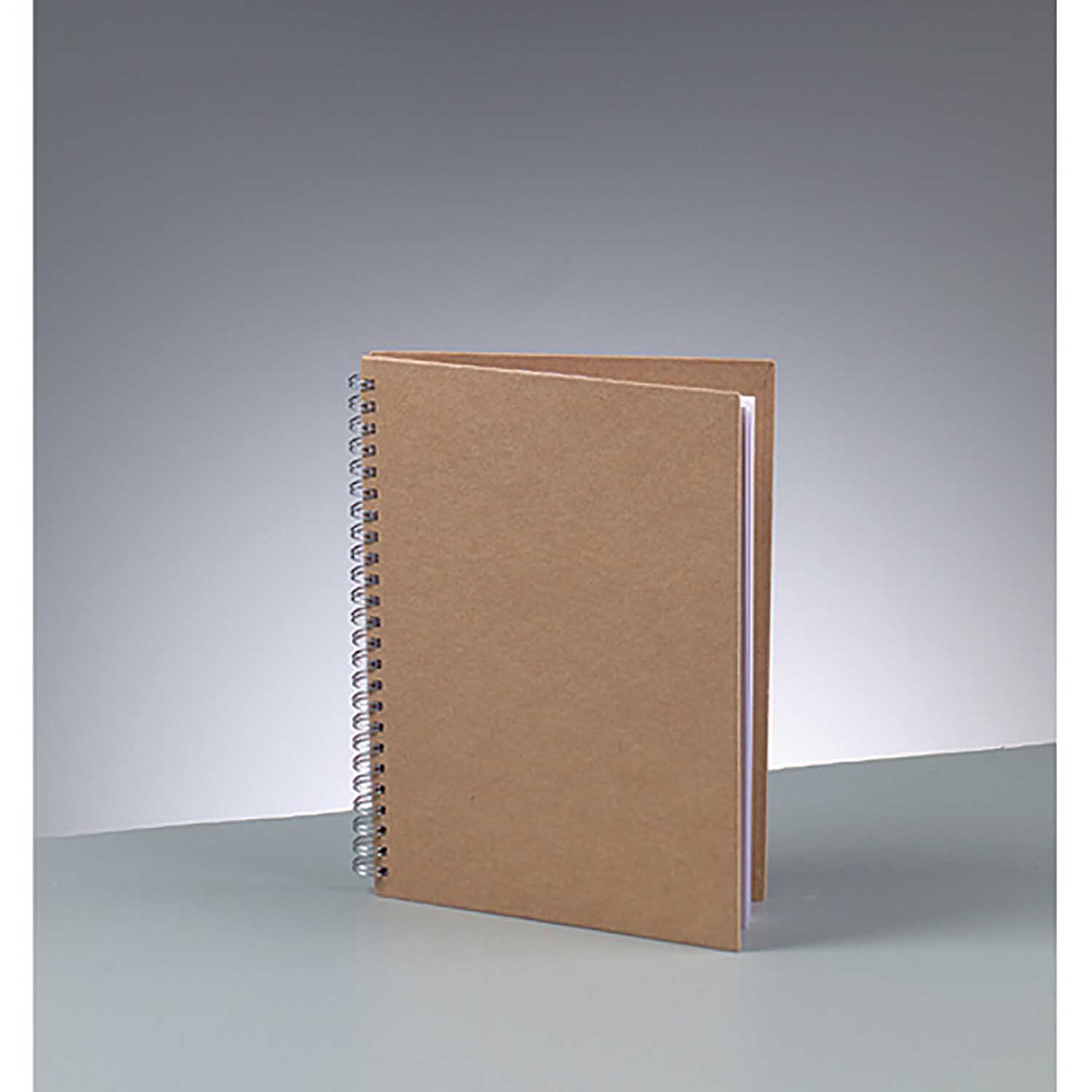 Notizbuch A5 60 Blatt von efco in Braun mit Spiralbindung, stehend auf grauem Hintergrund.