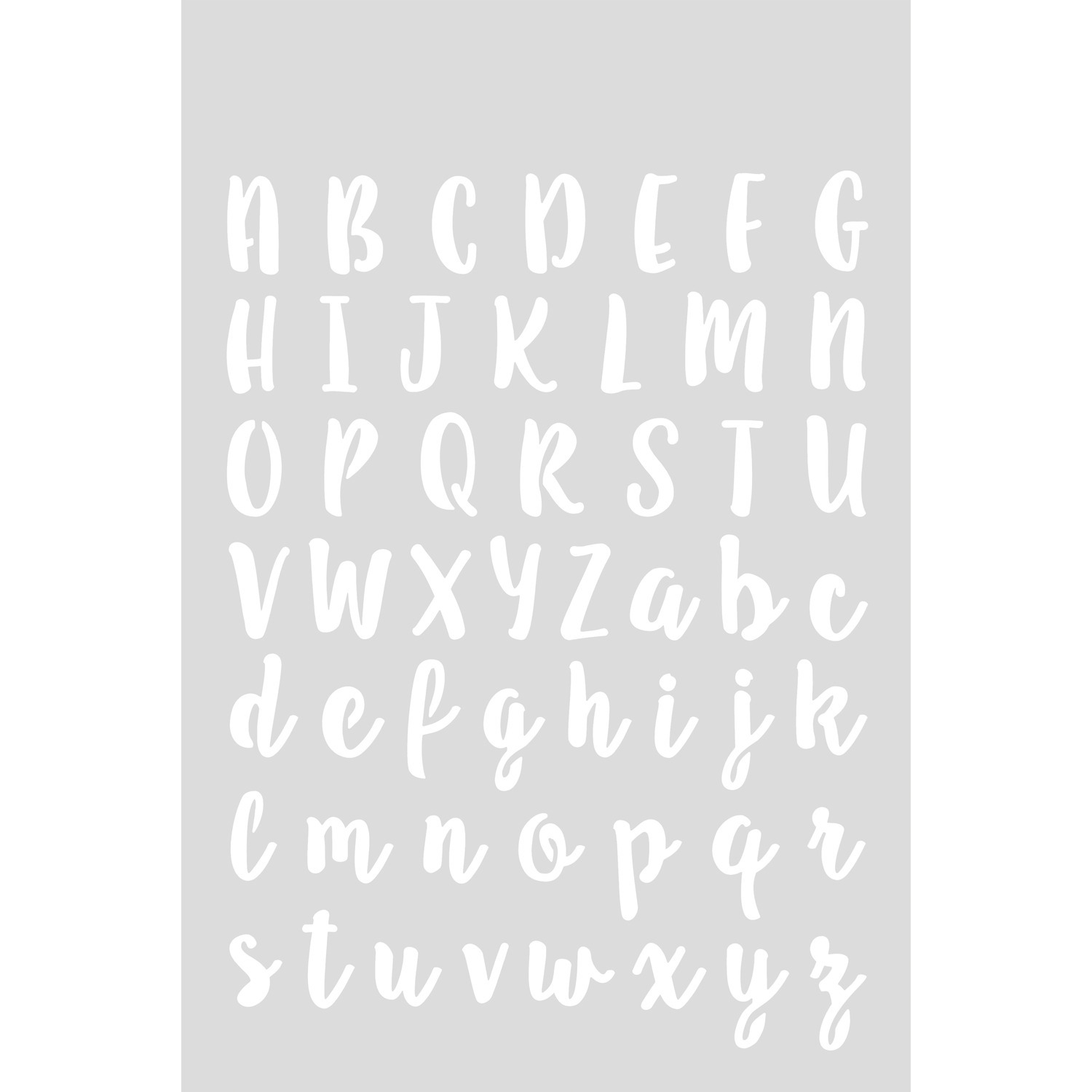 Schablone Schreibschrift 18,5x24,5cm selbstklebend von Rico Design zeigt das Alphabet in weißer Schreibschrift auf grauem Hintergrund.