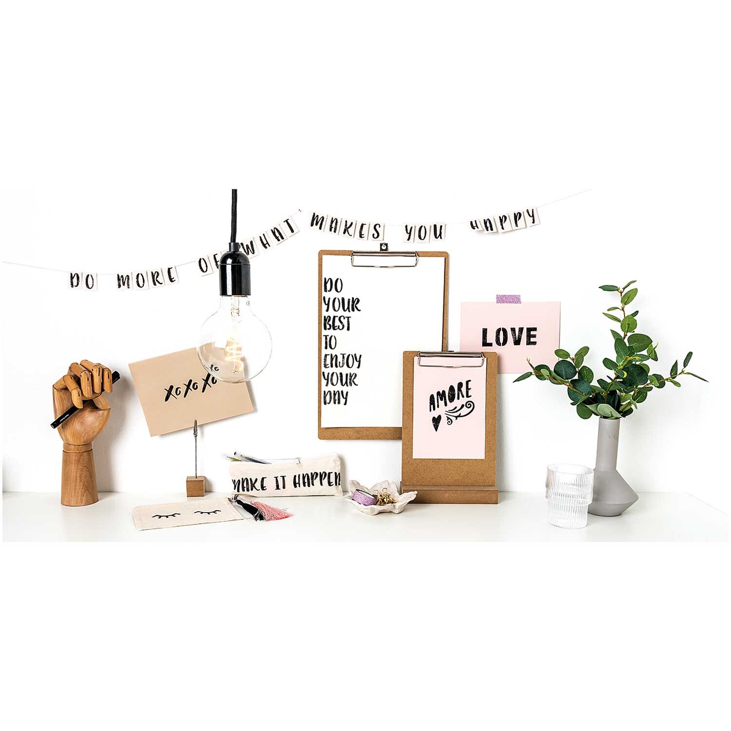 Schablone Schreibschrift 18,5x24,5cm selbstklebend von Rico Design