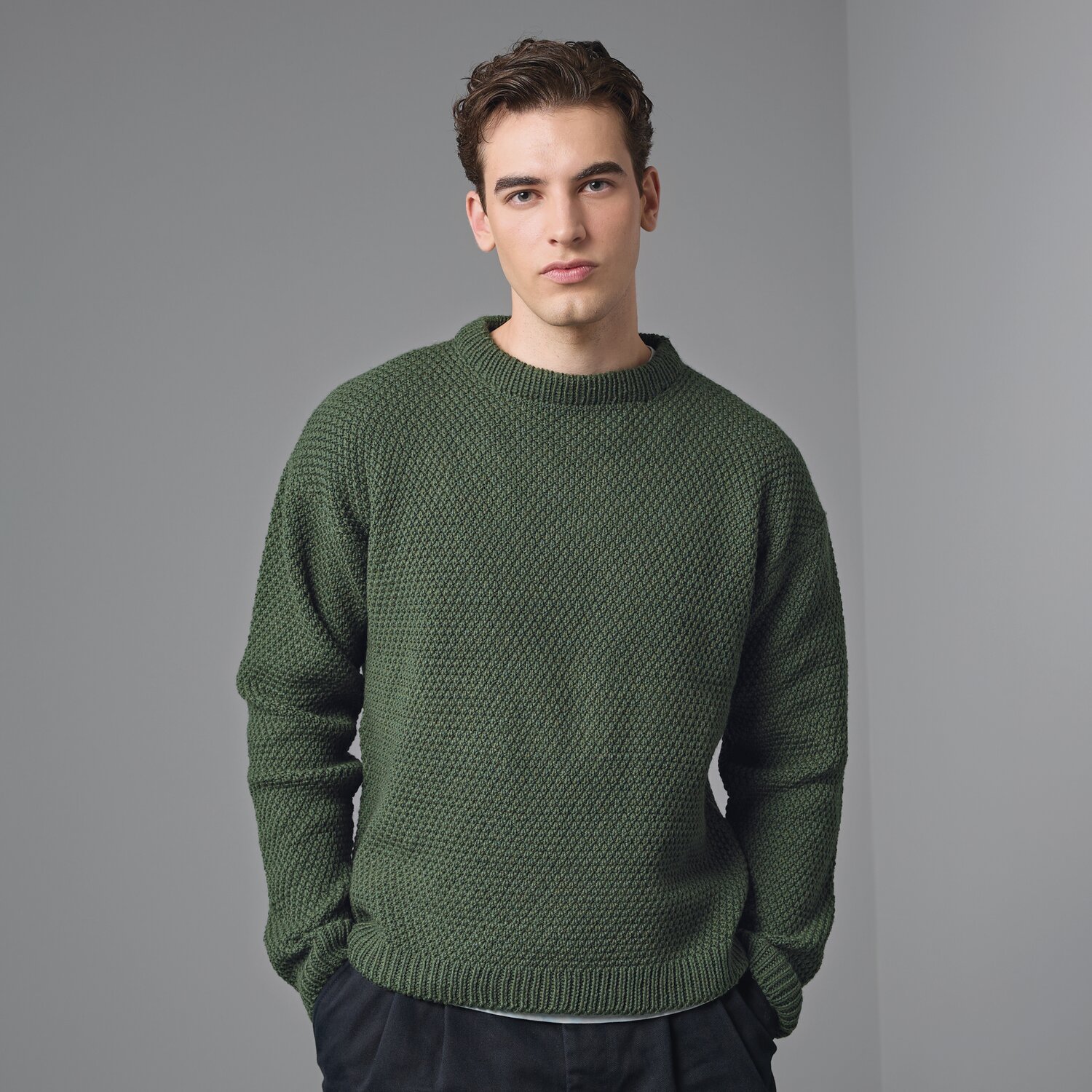 Strickset Pullover Modell 01 aus Made by Me Men No. 3 von Rico Design