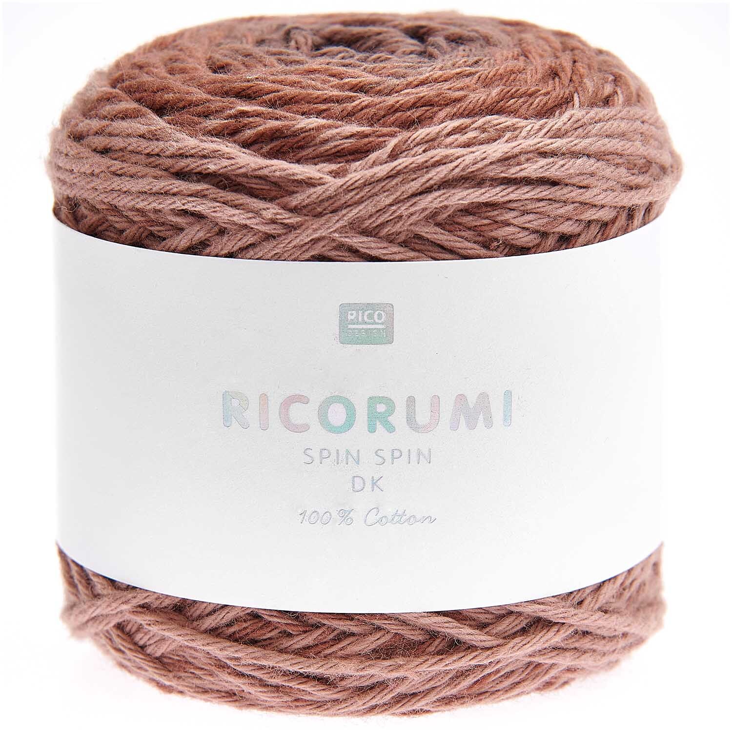 Ricorumi Spin Spin dk Häkelset, braunes Garn von Rico Design, ideal für kreative Häkelprojekte.