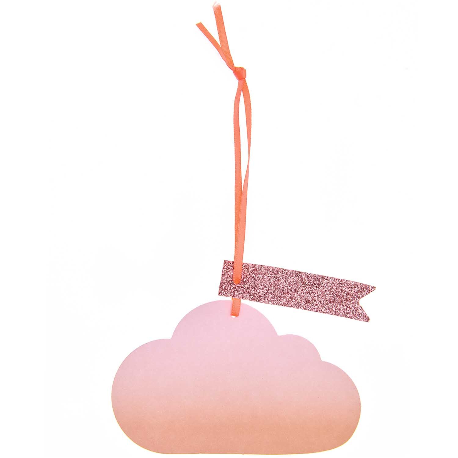 Paper Poetry Geschenkanhänger Wolken 4 Stück von Rico Design in Wolkenform mit rosa Glitzerband. Ideal für kreative Geschenkverpackungen.