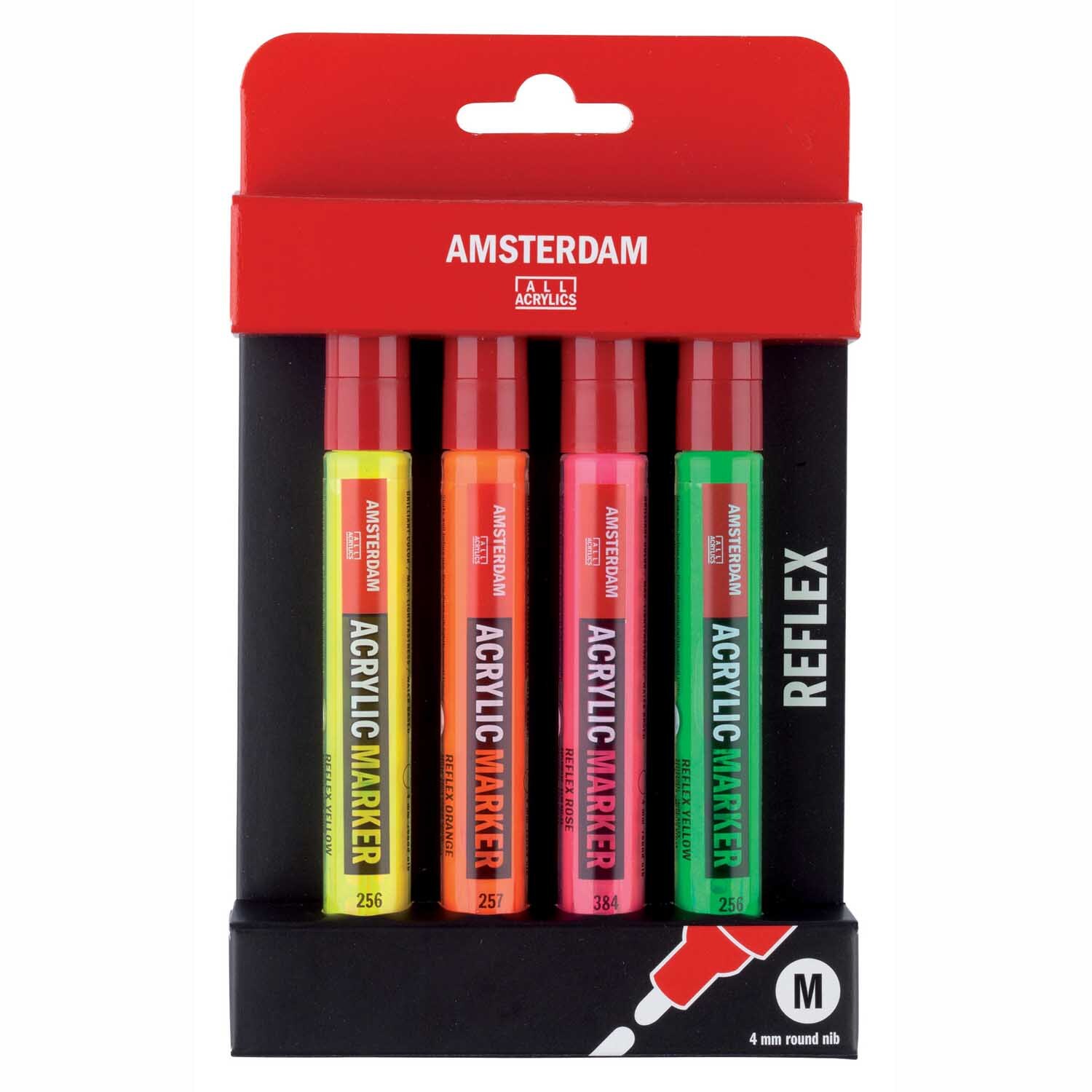Acrylic Marker Set Reflex 4 Stück: Vier leuchtende Marker in Gelb, Orange, Pink und Grün von AMSTERDAM in einer schwarzen Verpackung.