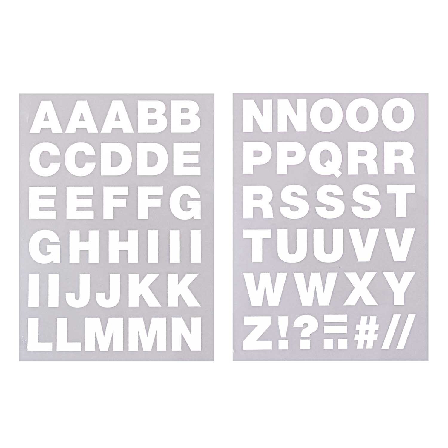 Bügelmotive Buchstaben A-Z weiß von Rico Design, zeigen weiße Buchstaben auf zwei Bögen.