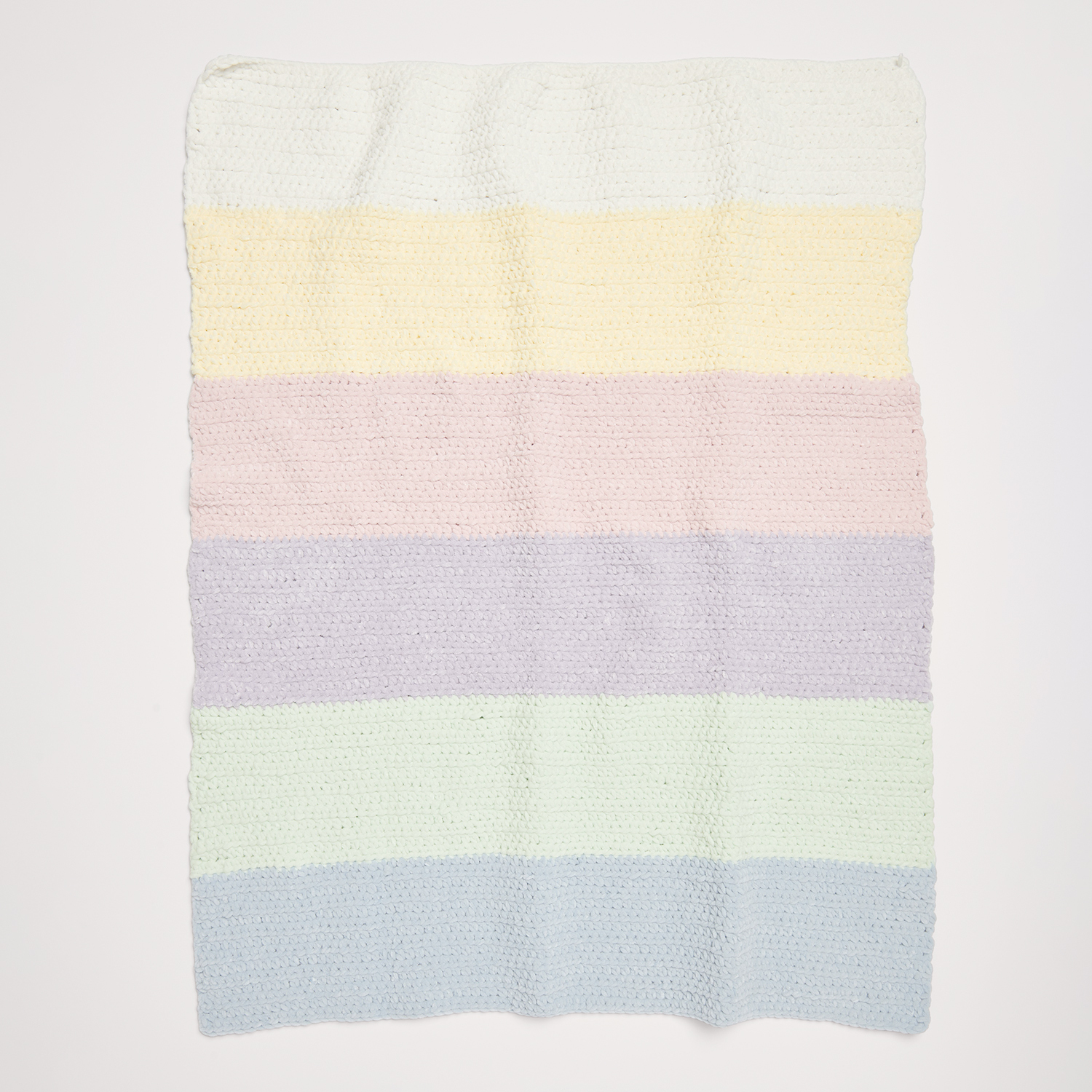 Häkelanleitung Regenbogen-Decke aus Creative Chenillove von idee. Creativmarkt 