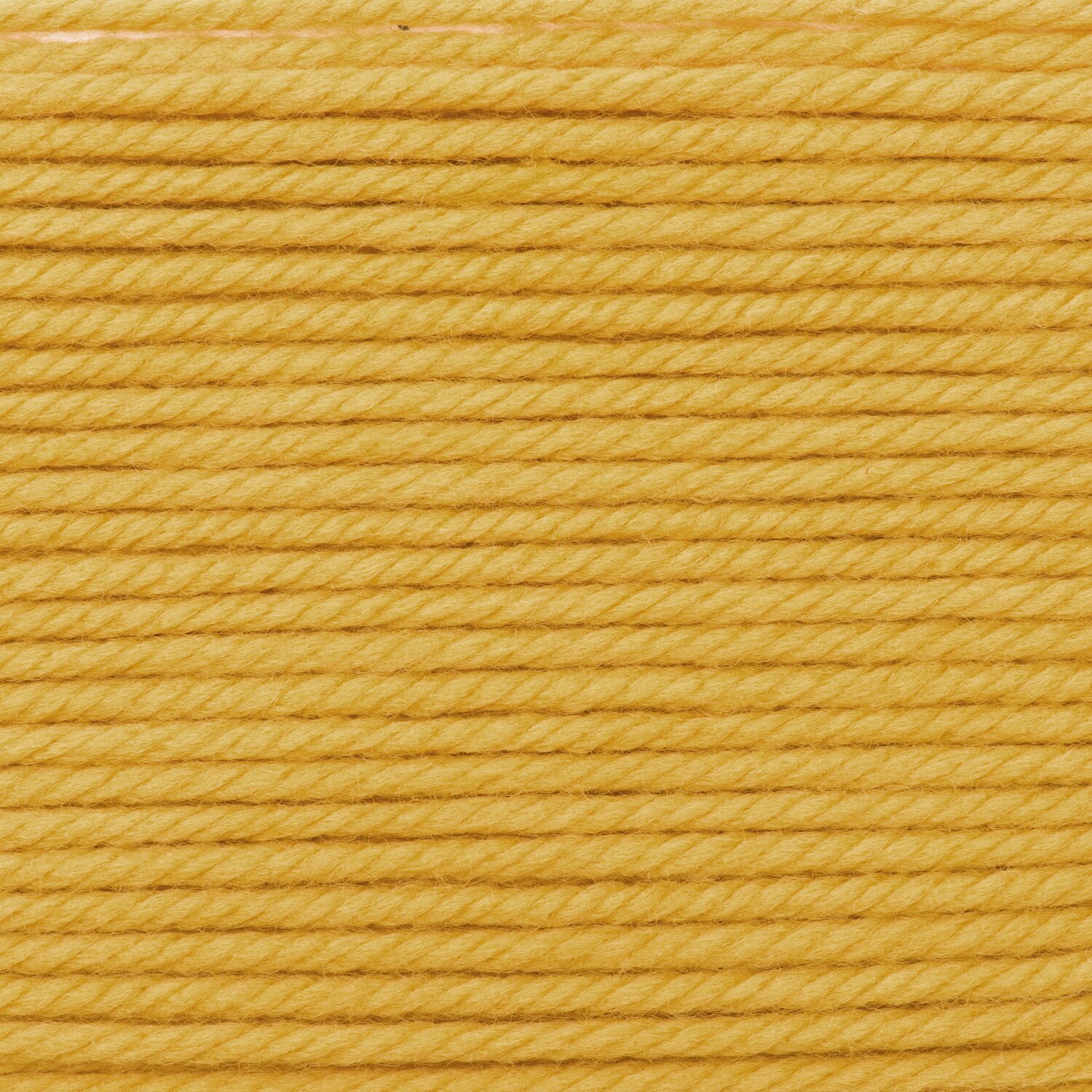 Essentials Mega Wool chunky, Rico Design, dickes Strickgarn in warmer Gelbnuance, Knäuelstruktur mit klar sichtbarer Drehung, Lauflänge 100g 115m