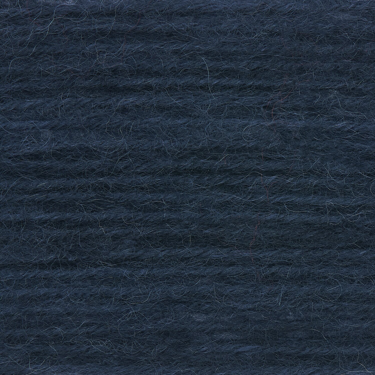 Luxury Merino Alpaca Dream aran, marineblaues Garn von Rico Design, 50g Knäuel mit 125m Länge. Ideal für hochwertige Strickprojekte.
