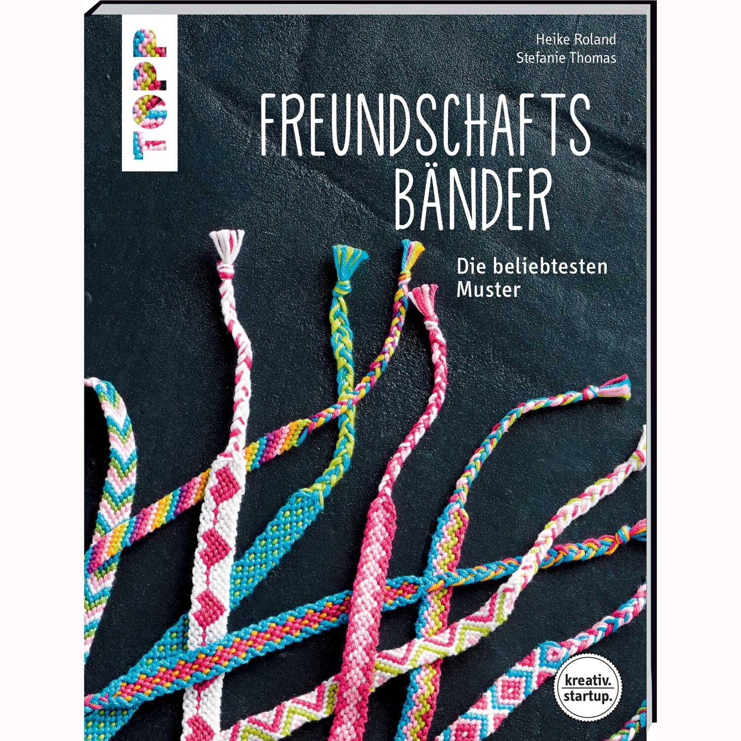 Freundschaftsbänder - Die beliebtesten Muster: Bunte Armbänder in verschiedenen Mustern auf dunklem Hintergrund.
