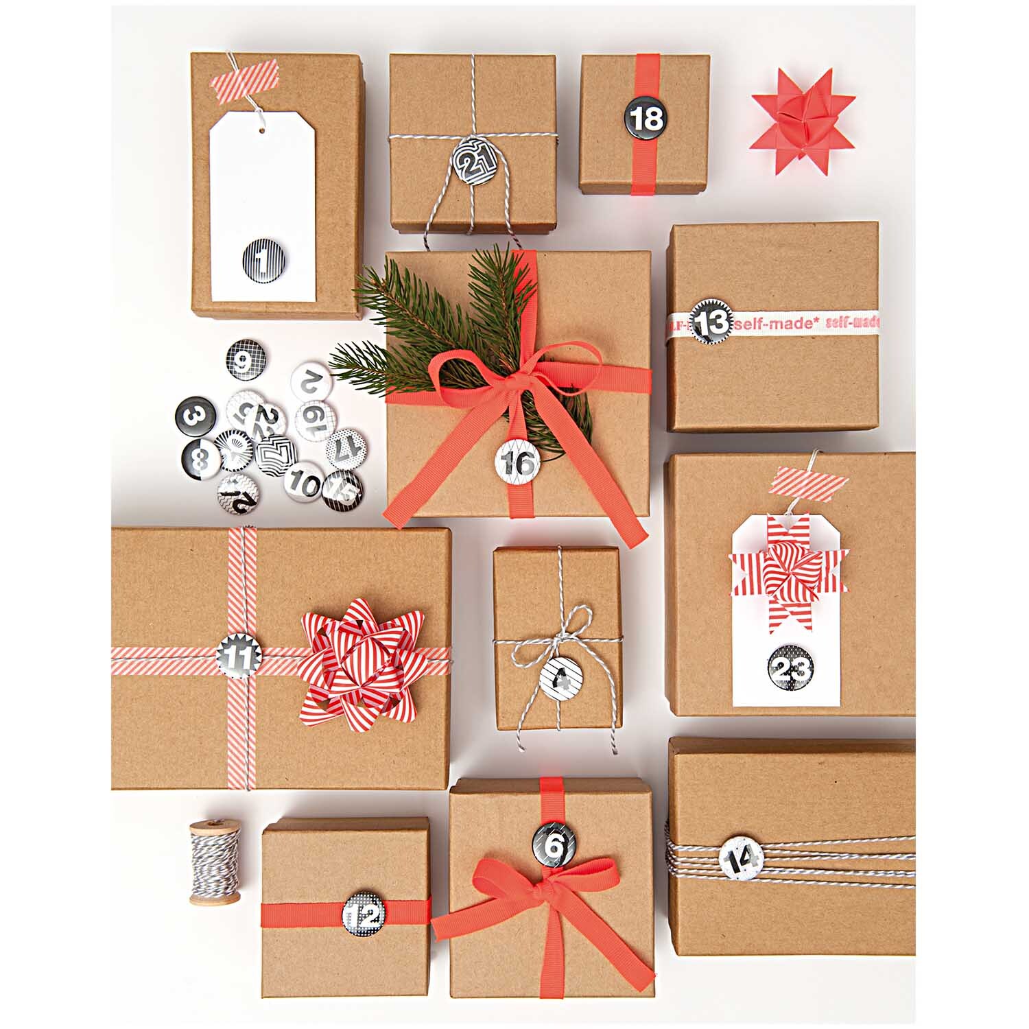 Paper Poetry Adventskalender Zahlen Buttons grün-rot 2,5cm 24 Stück von Rico Design
