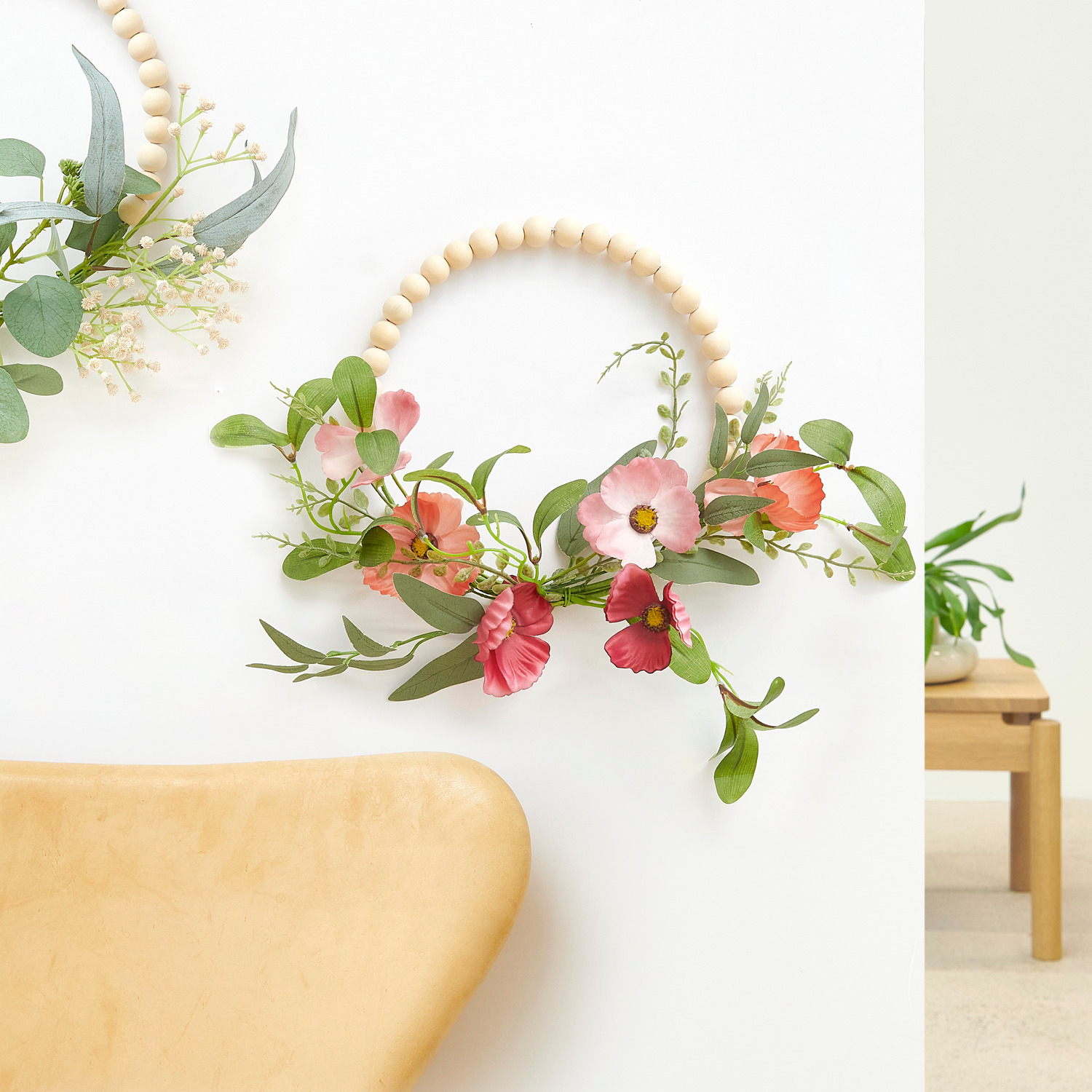Deko-Kranz Mohnblumen mit Holzperlen Ø35cm von Rico Design