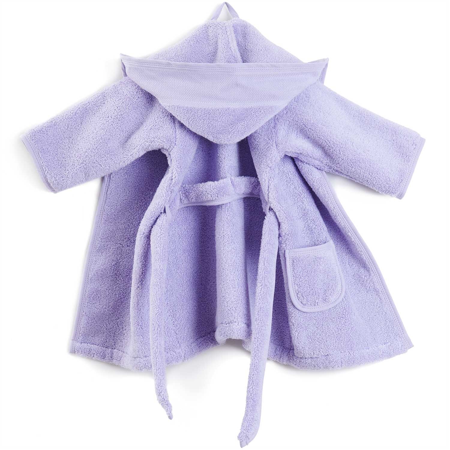 Kinderbademantel ab 18 Monate in zartem Flieder von Rico Design, mit Kapuze und Gürtel. Ideal für kleine Kinder nach dem Baden.