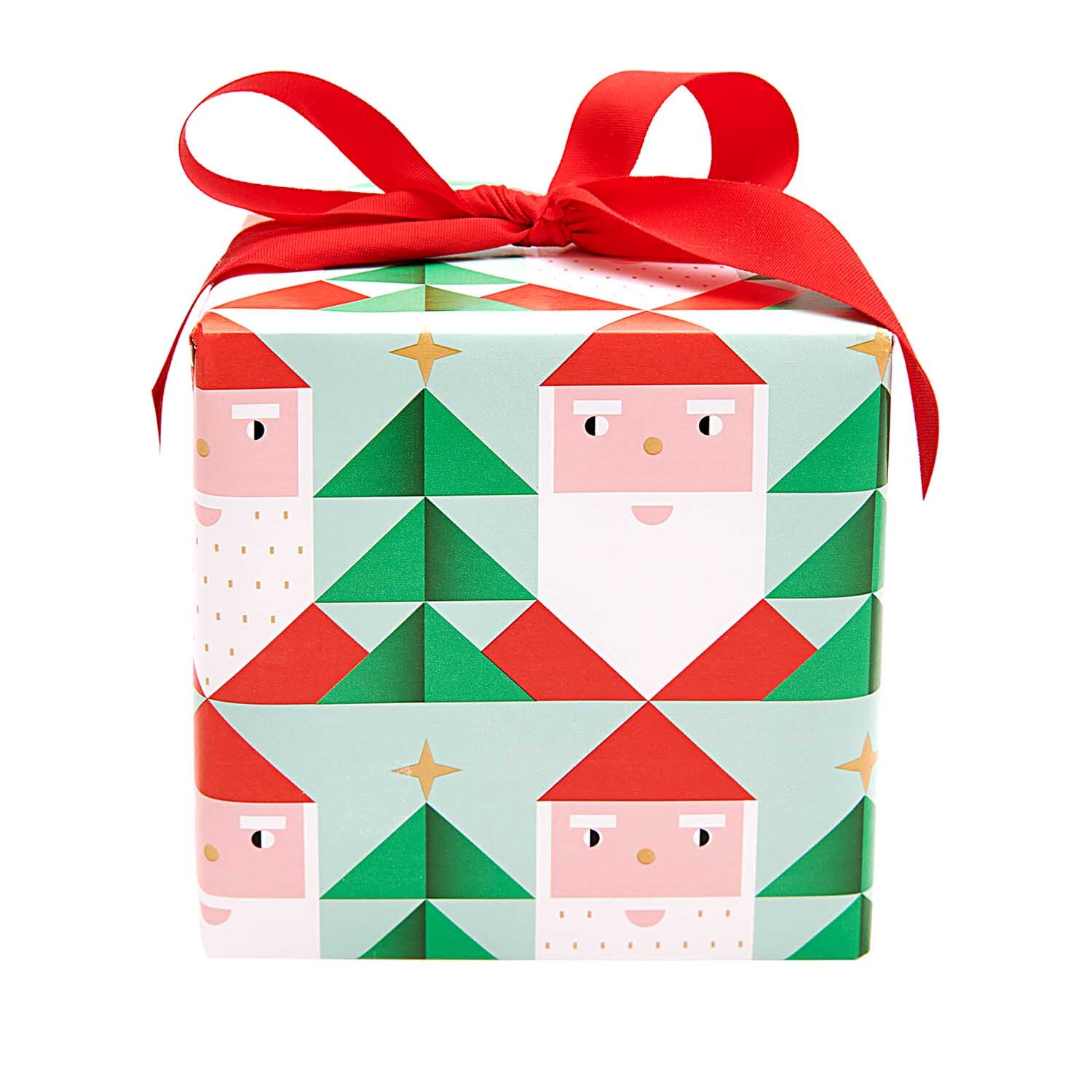 Paper Poetry Geschenkpapier mit Weihnachtsmann- und Tannenmotiv, verpackt mit rotem Band. Ideal für festliche Anlässe.
