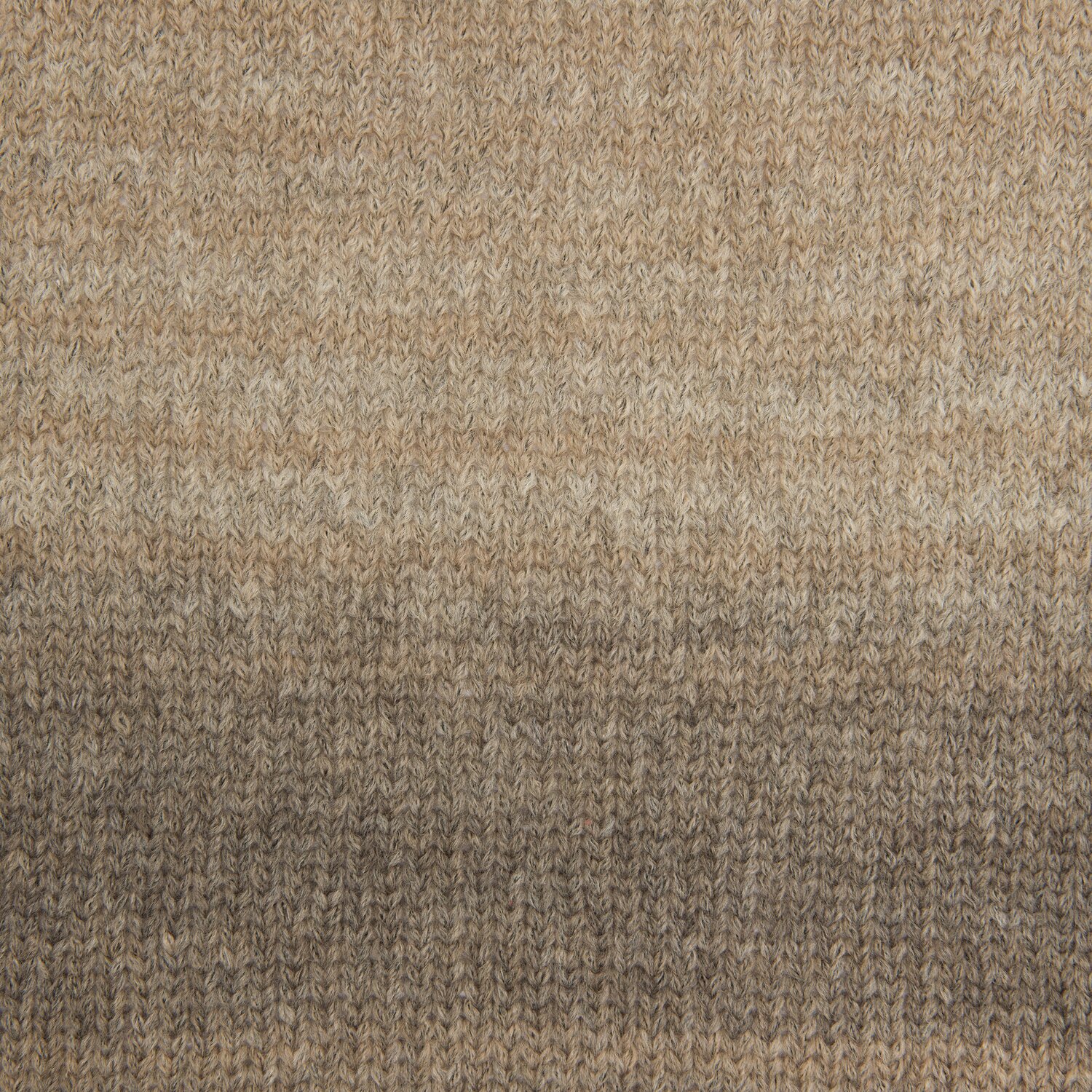 Creative Light Melange, Natur Mix: Strickmuster in Brauntönen, ideal für warme, weiche Textilien.