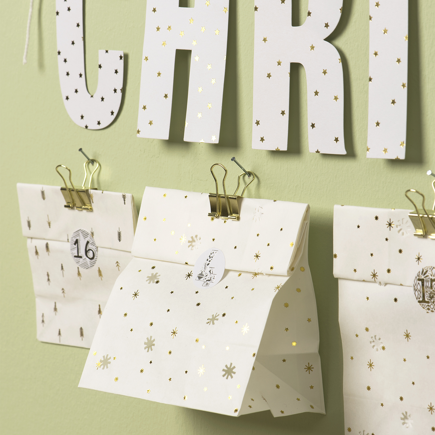 Bastelanleitung Adventskalender aus Lichtertüten von idee. Creativmarkt 