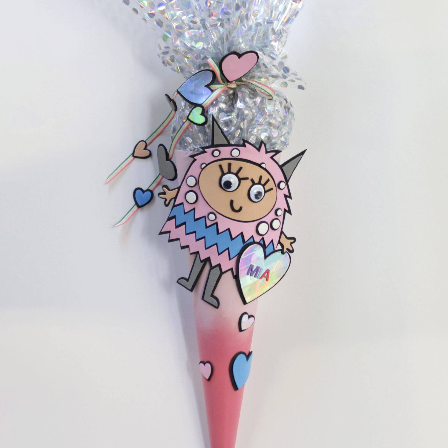 Bastelanleitung Monster-Schultüte für Mädchen von Rico Design