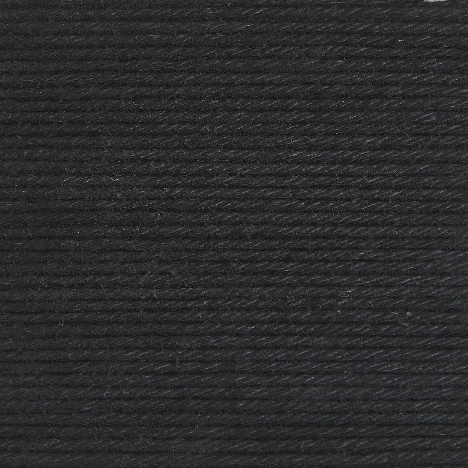 Rico Cotton, 50g 125m, in tiefem Schwarz. Hochwertiges Garn von Rico Design, ideal für Strickprojekte.