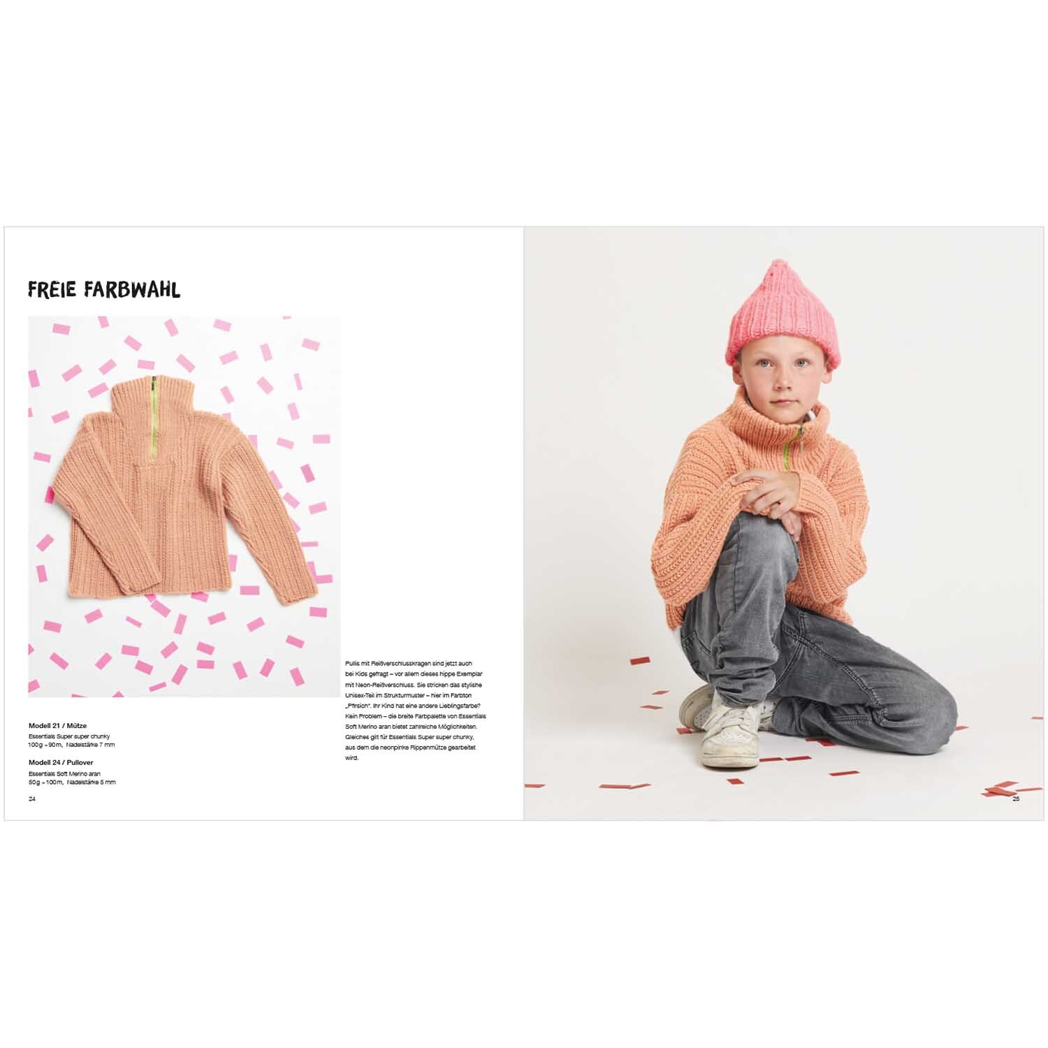 Kids Nr.12: Kind in rosa Mütze und orangefarbenem Pullover von Rico Design, sitzt auf weißem Boden.
