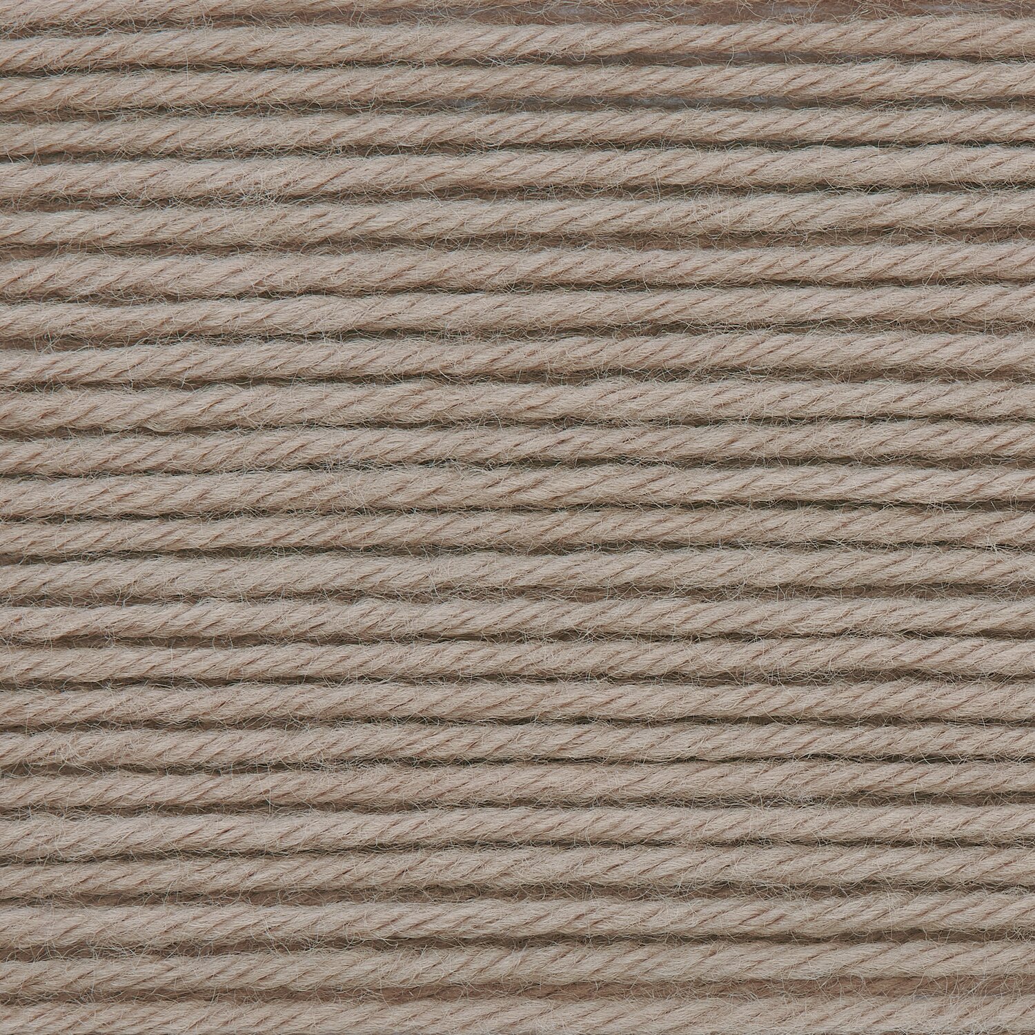Rico Baby Dream dk uni - A Luxury Touch: Weiches Garn in Nougat von Rico Design, ideal für Strickprojekte.