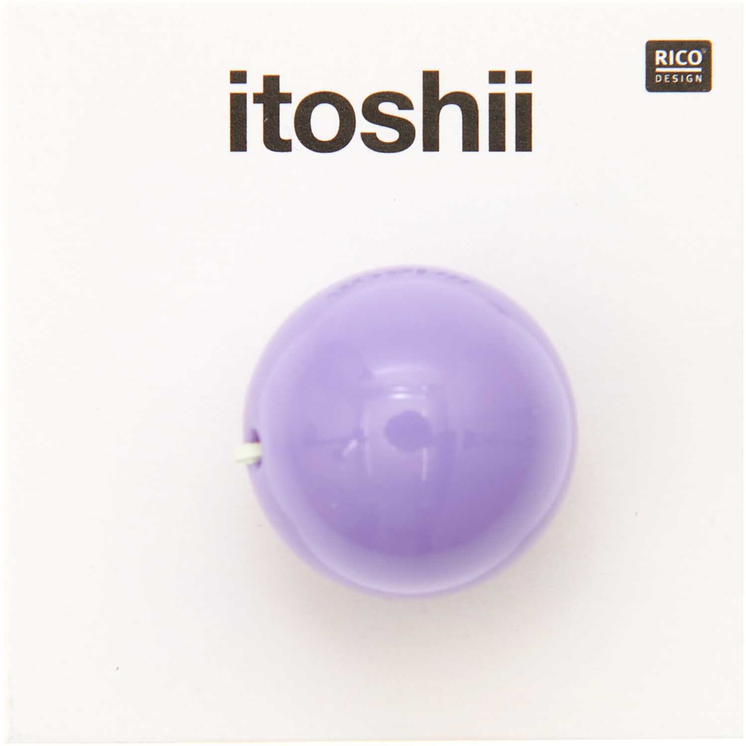 itoshii Perle rund 19mm 1 Stück in Flieder von Rico Design, auf weißem Hintergrund präsentiert.