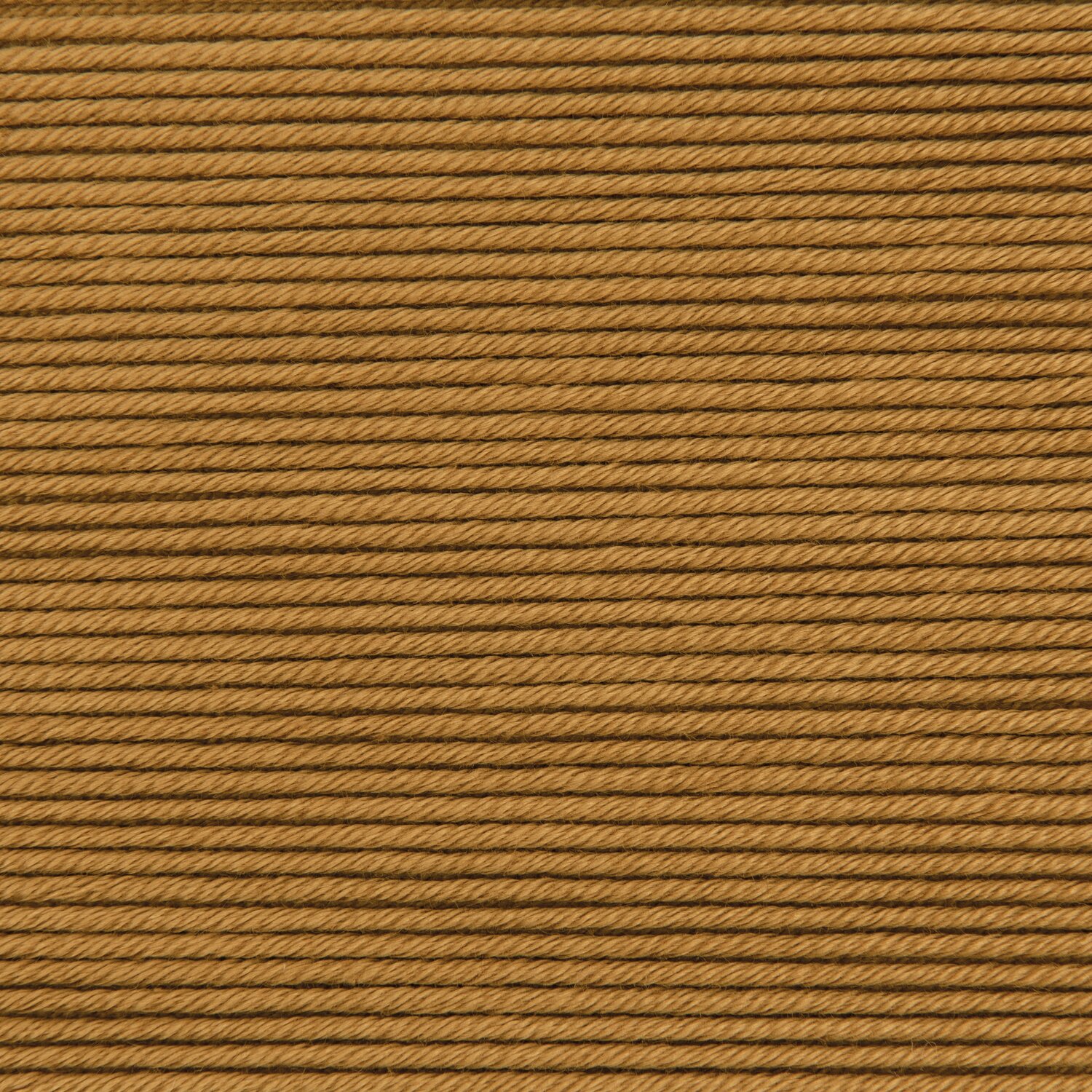 Wickelkarte des Garns Essentials Cotton dk in der Farbe 94 Karamell.