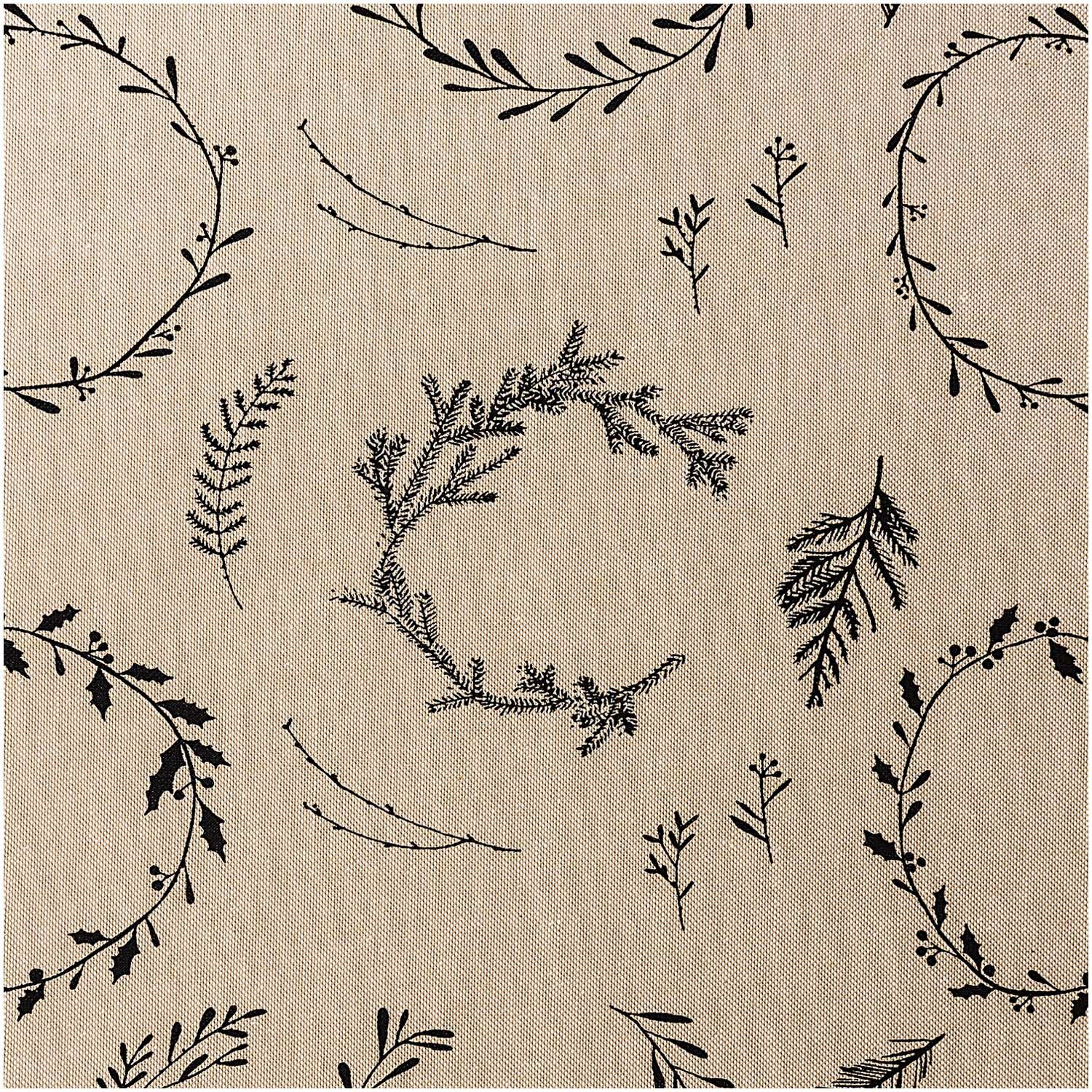 Stoff Leinenoptik Nostalgic Christmas Kränze mit schwarzen floralen Mustern auf braunem Hintergrund.