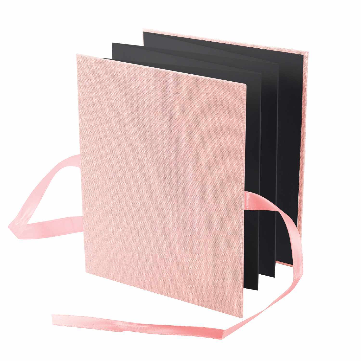 Leporello 15,5x19cm für 10 Fotos mit schwarzen Seiten und roséfarbenem Einband von goldbuch.