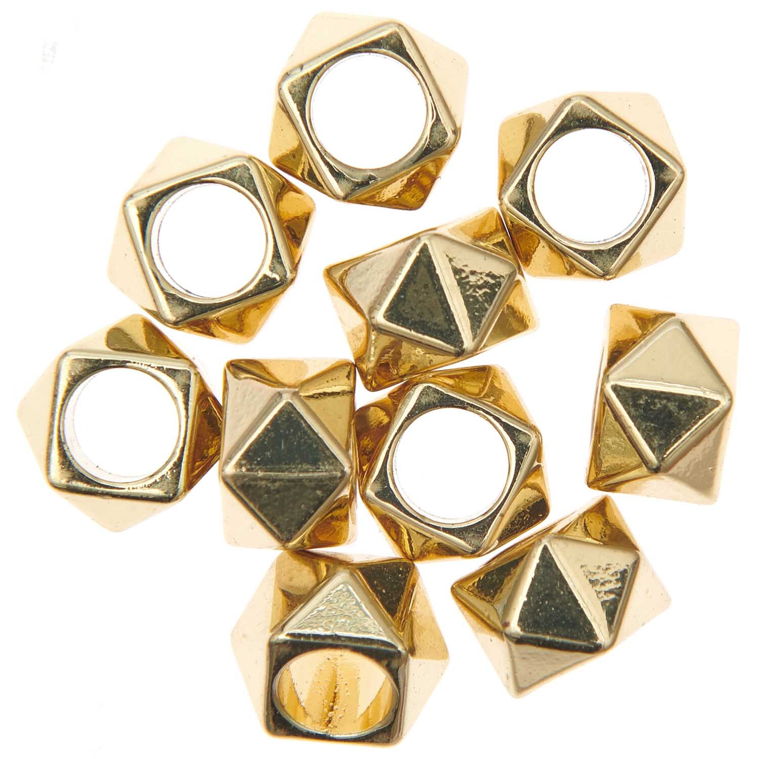 Itoshii - Ponii Beads Polygone 11x7mm, 10 Stück. Zehn goldene, polygonale Perlen von Rico Design auf weißem Hintergrund.