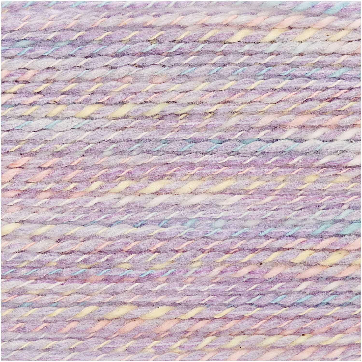 Creative Lazy Hazy Summer Cotton dk von Rico Design in zarten Fliedertönen, ideal für leichte Sommerprojekte.