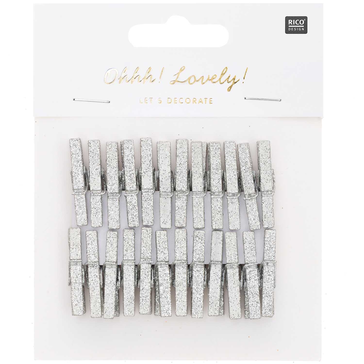 Holzklammern mit Glitter in Silber, 24 Stück, von Rico Design, auf einer dekorativen Verpackung.