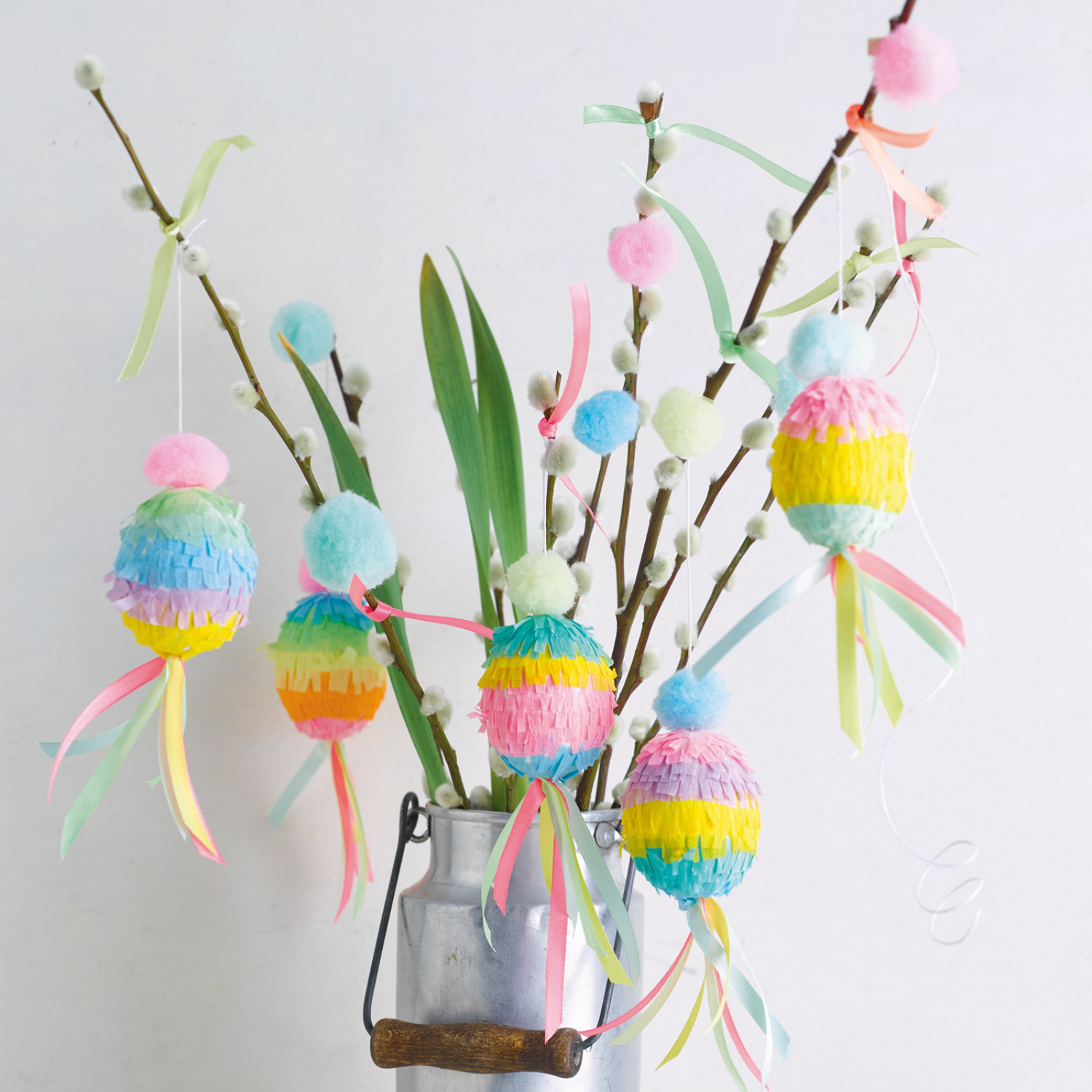 Bastelanleitung Ostereier-Pinata von idee. Creativmarkt 